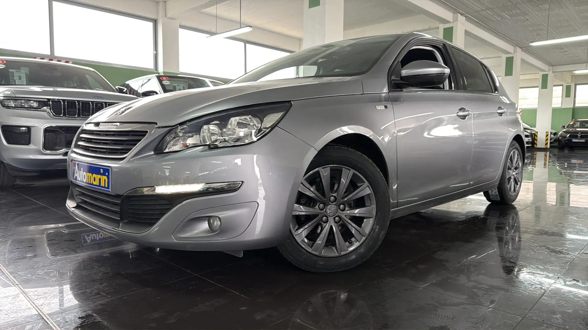 View 1 - Peugeot 308 - 2016