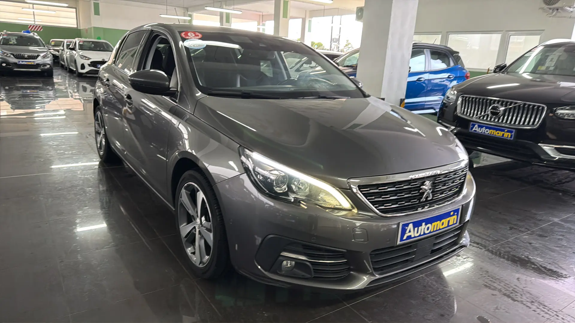 View 3 - Peugeot 308 - 2018