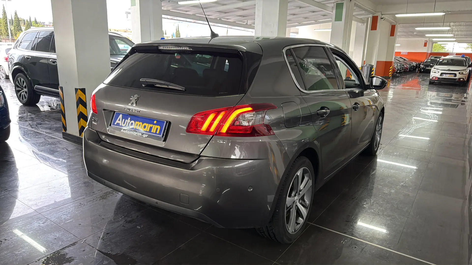 View 4 - Peugeot 308 - 2018