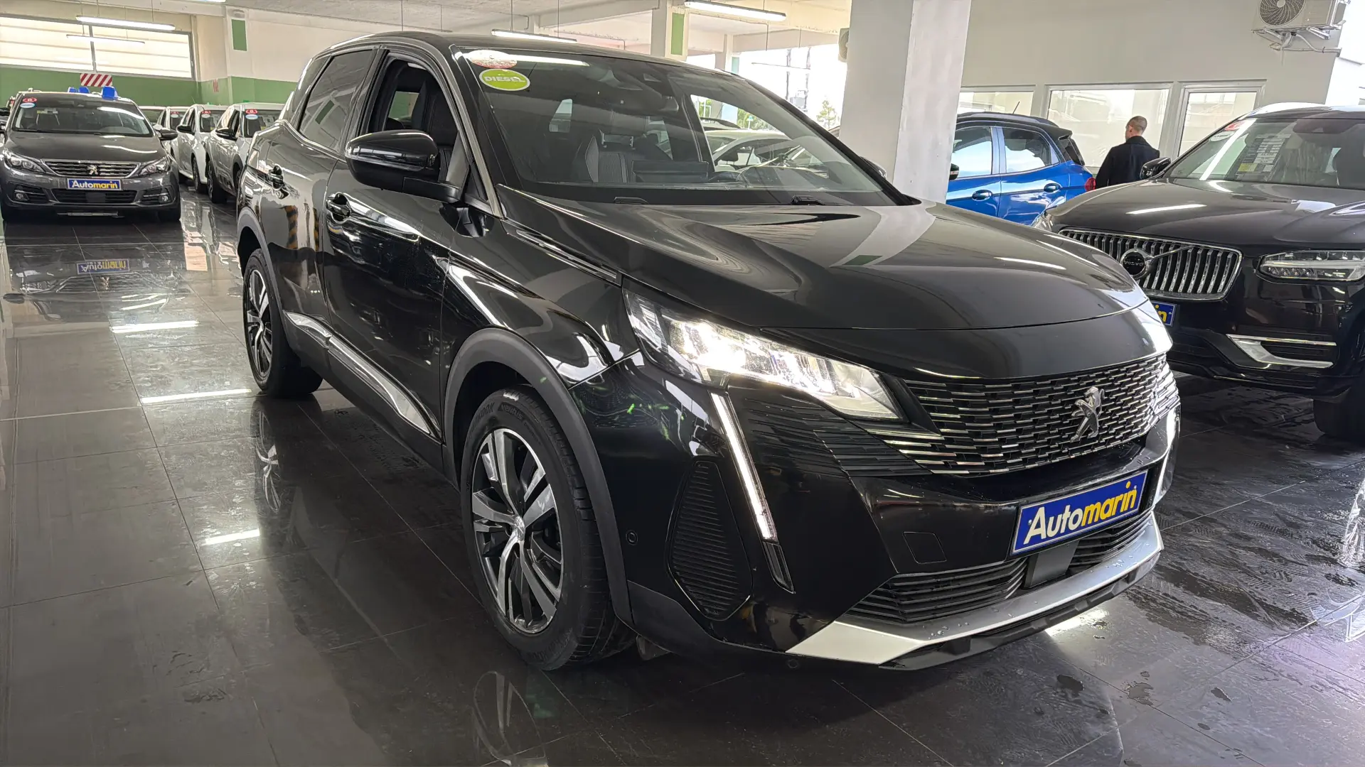 View 3 - Peugeot 3008 - 2022