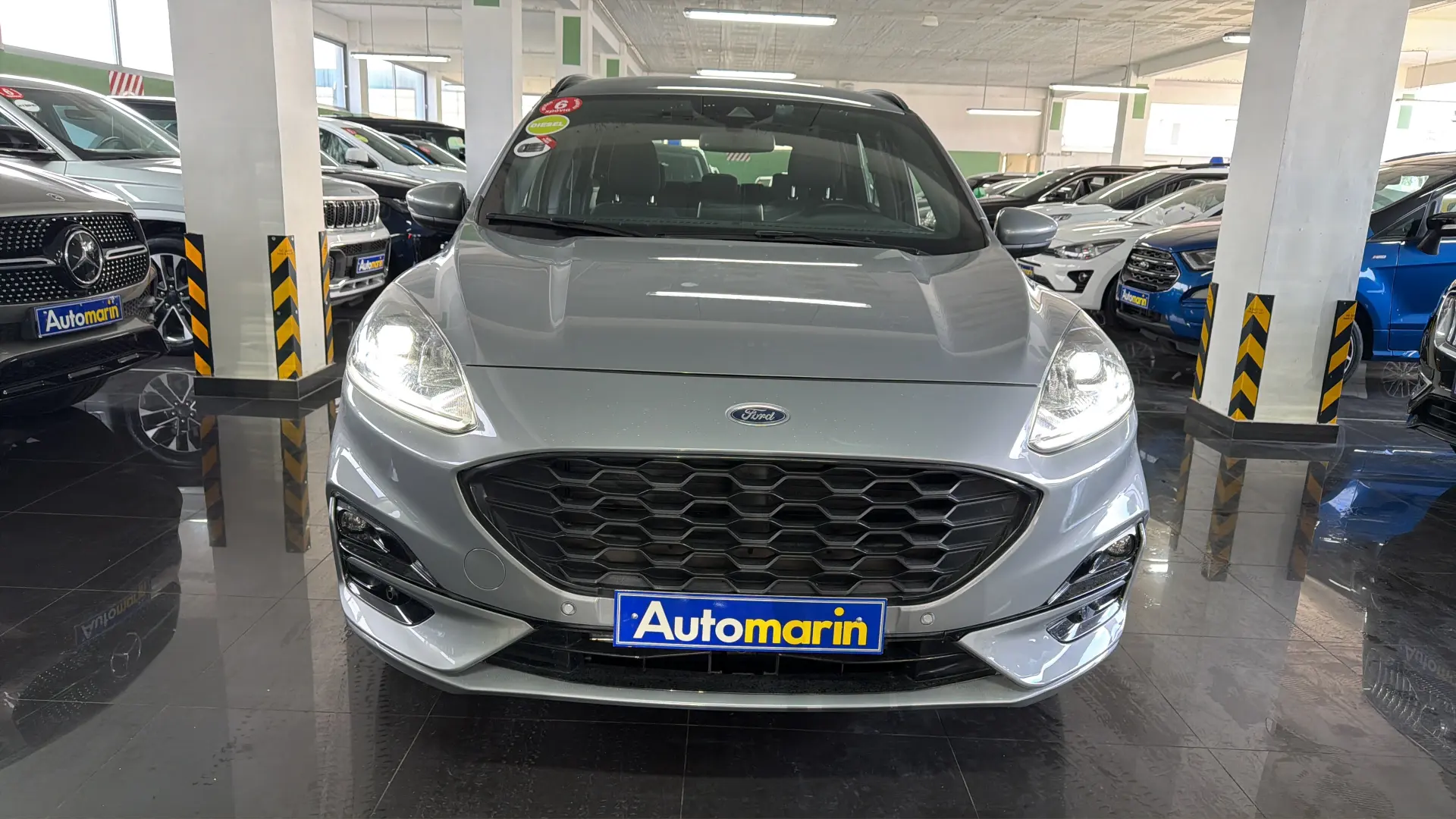 View 2 - Ford Kuga - 2022