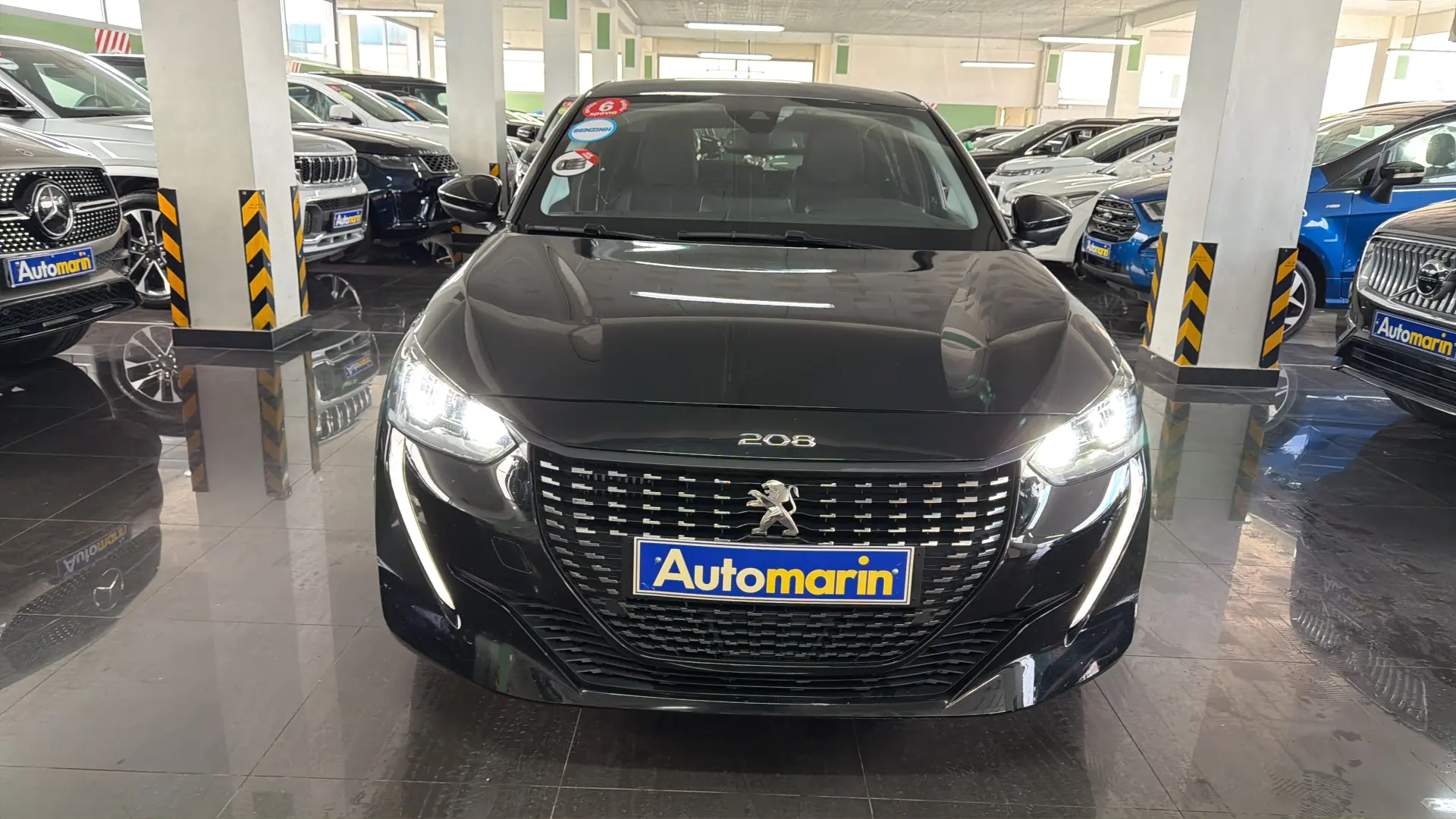 View 2 - Peugeot 208 - 2022