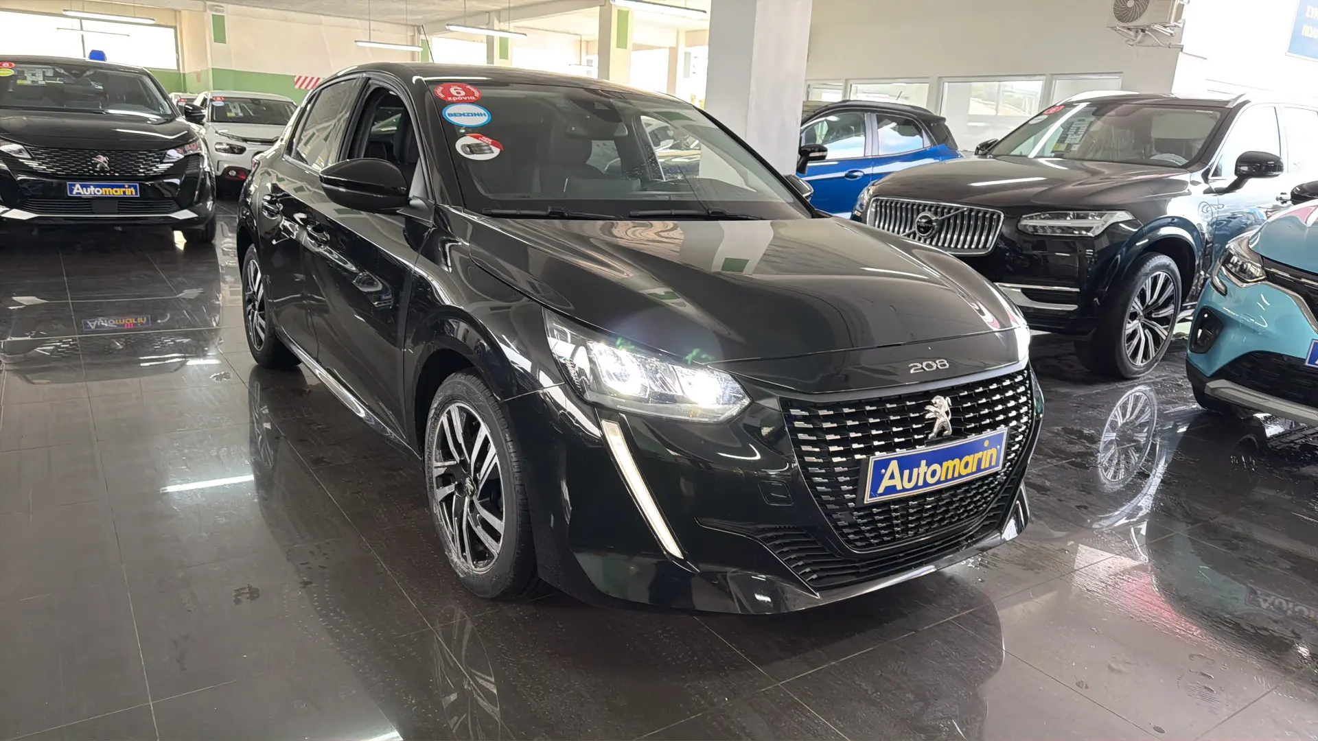 View 3 - Peugeot 208 - 2022