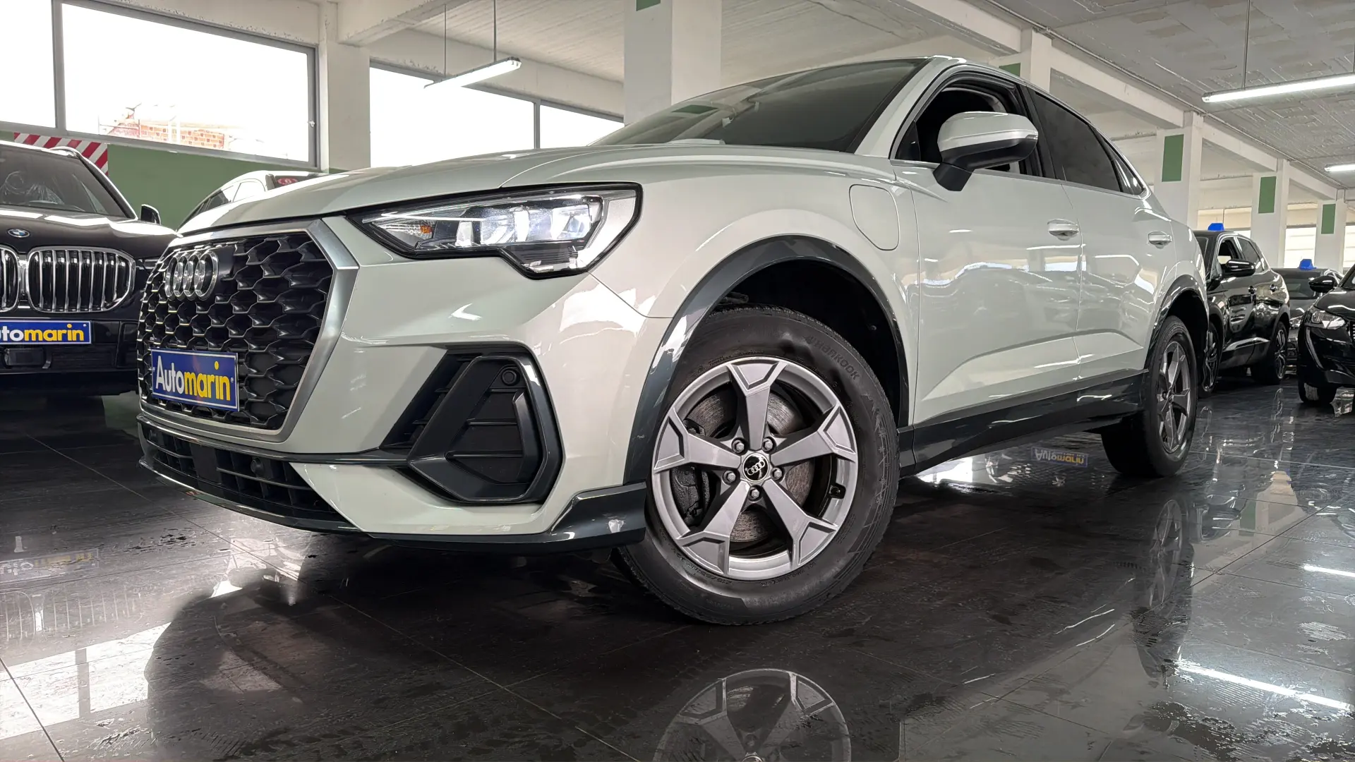 View 1 - AUDI Q3 - 2021