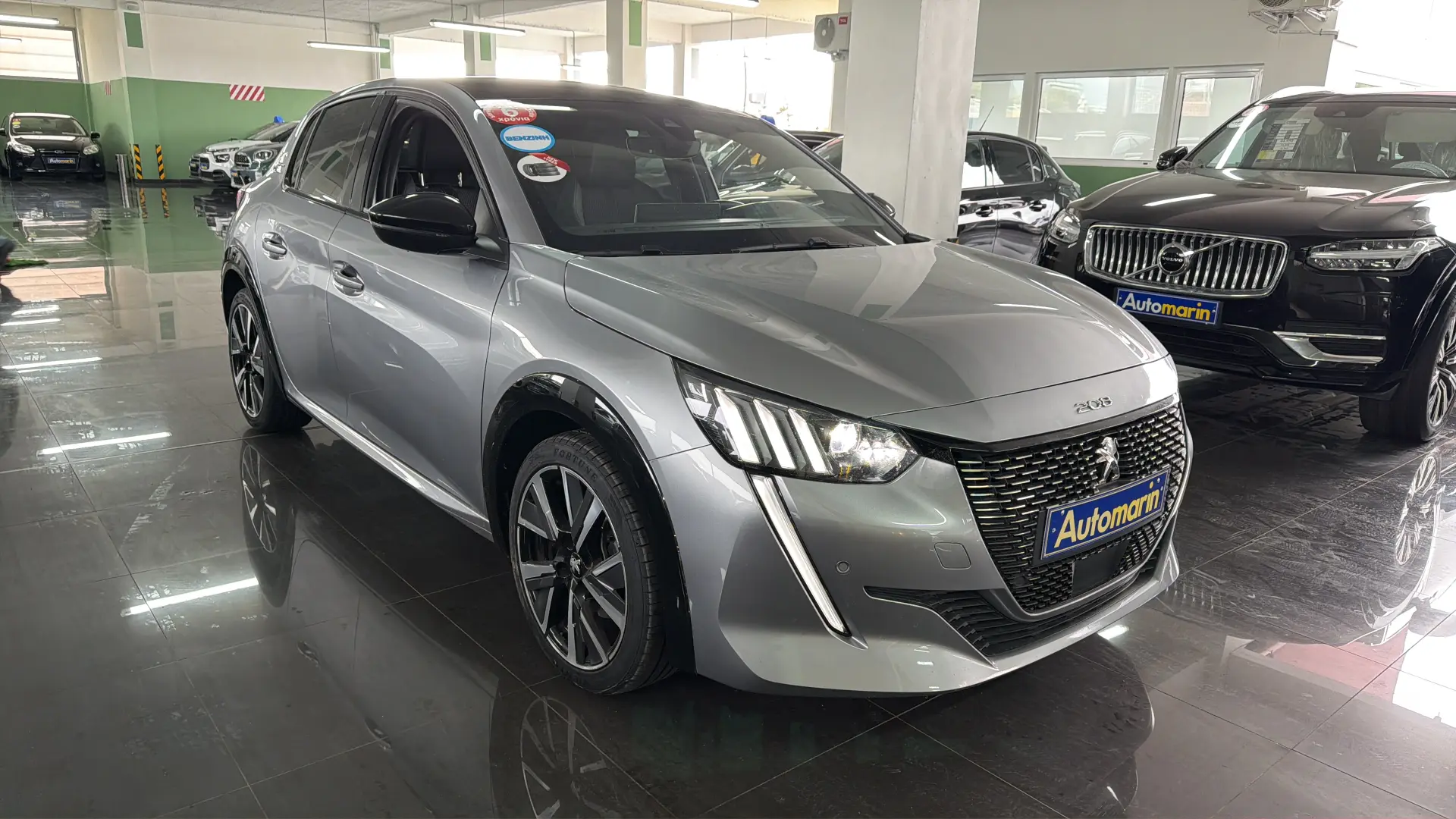 View 3 - Peugeot 208 - 2019