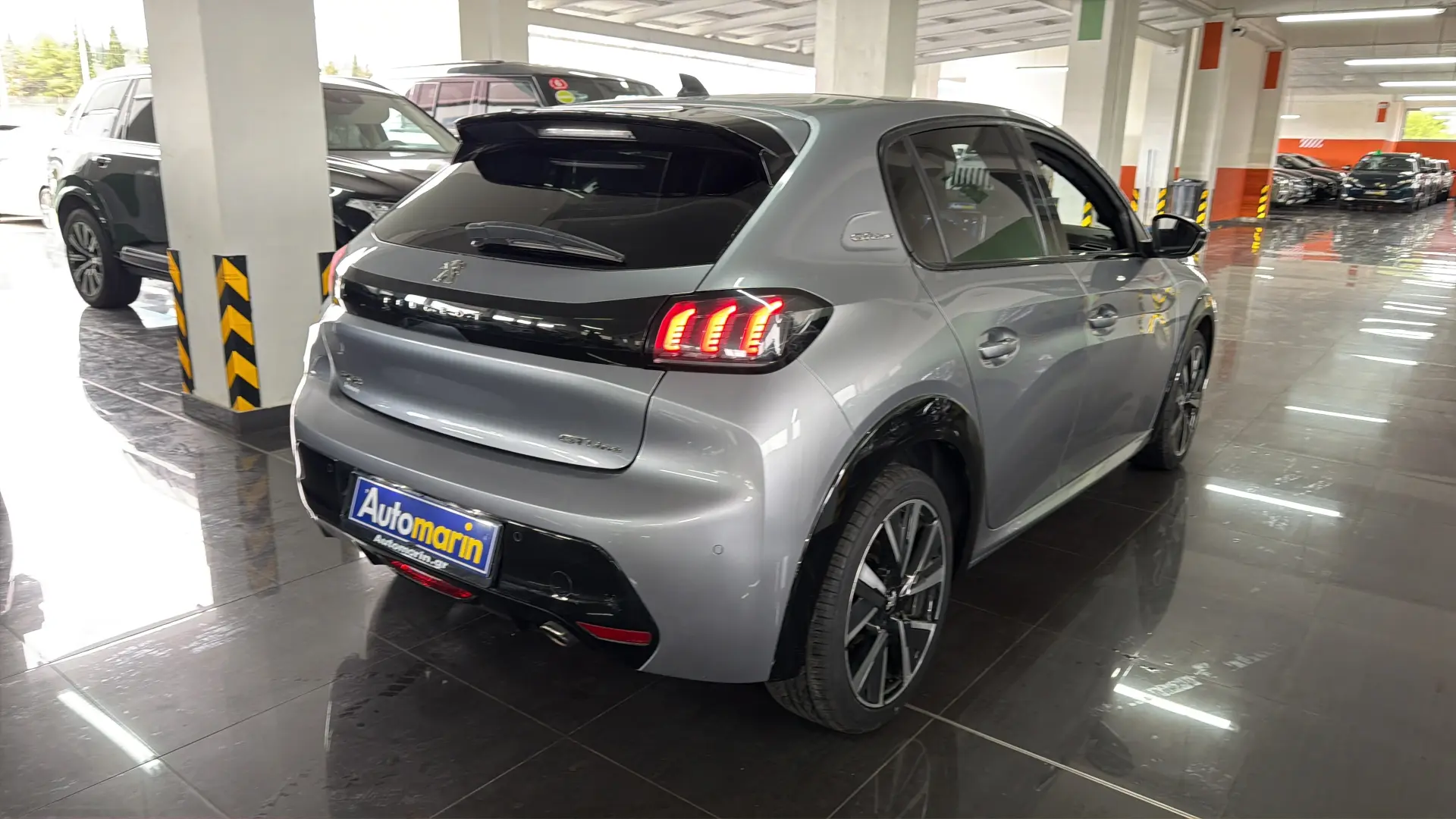 View 4 - Peugeot 208 - 2019