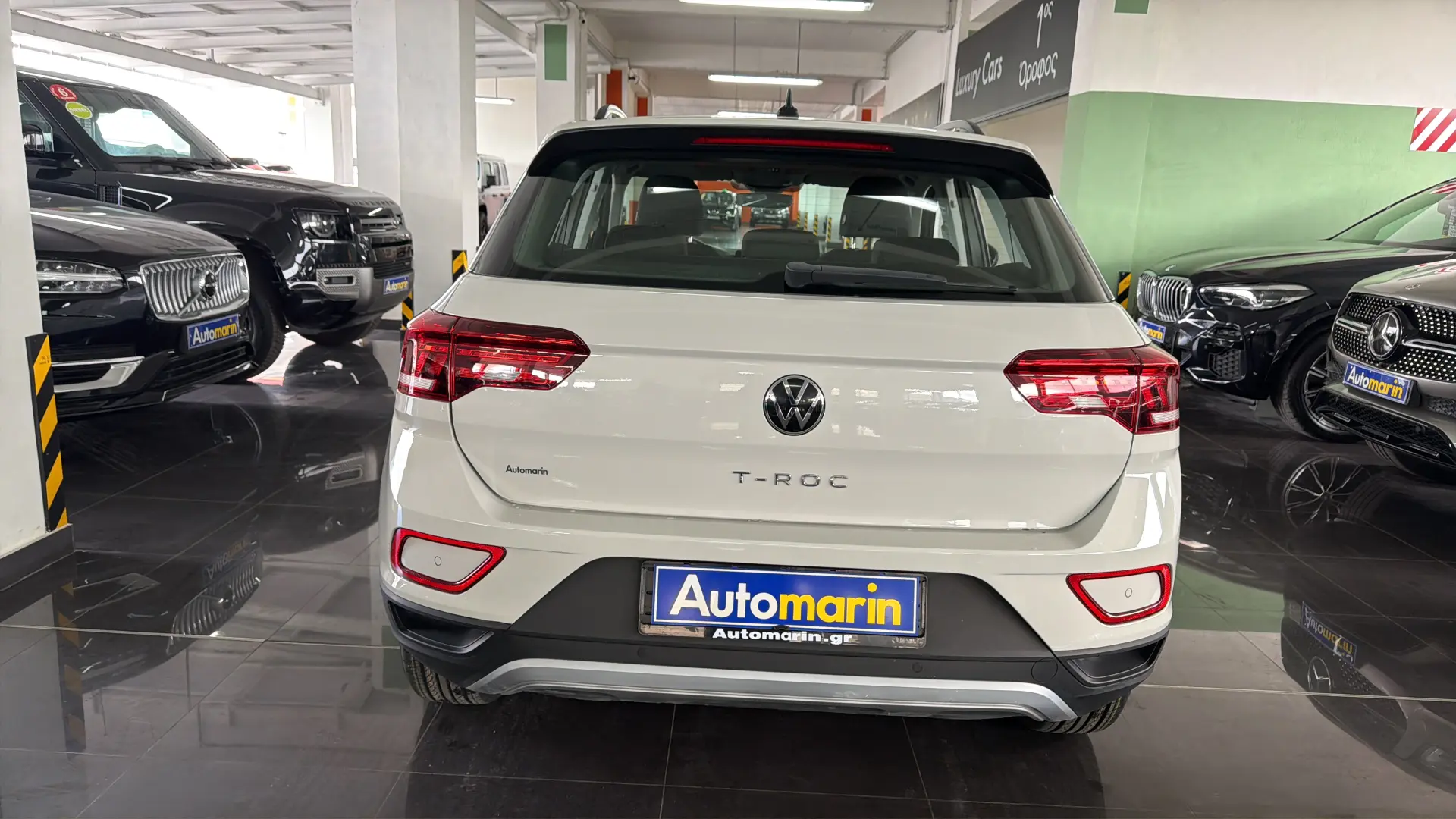 View 5 - Volkswagen T-Roc - 2023