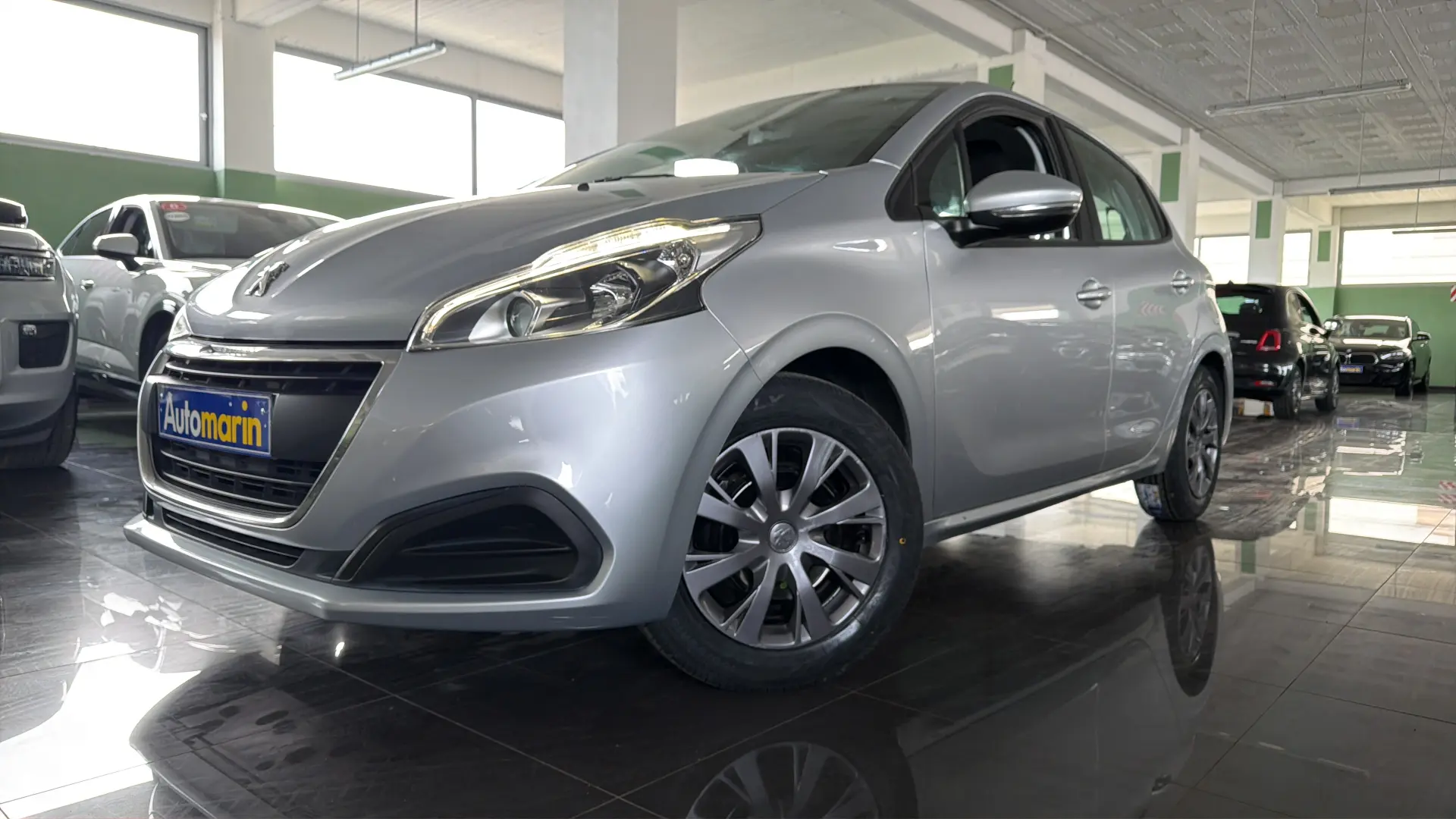 View 1 - Peugeot 208 - 2018