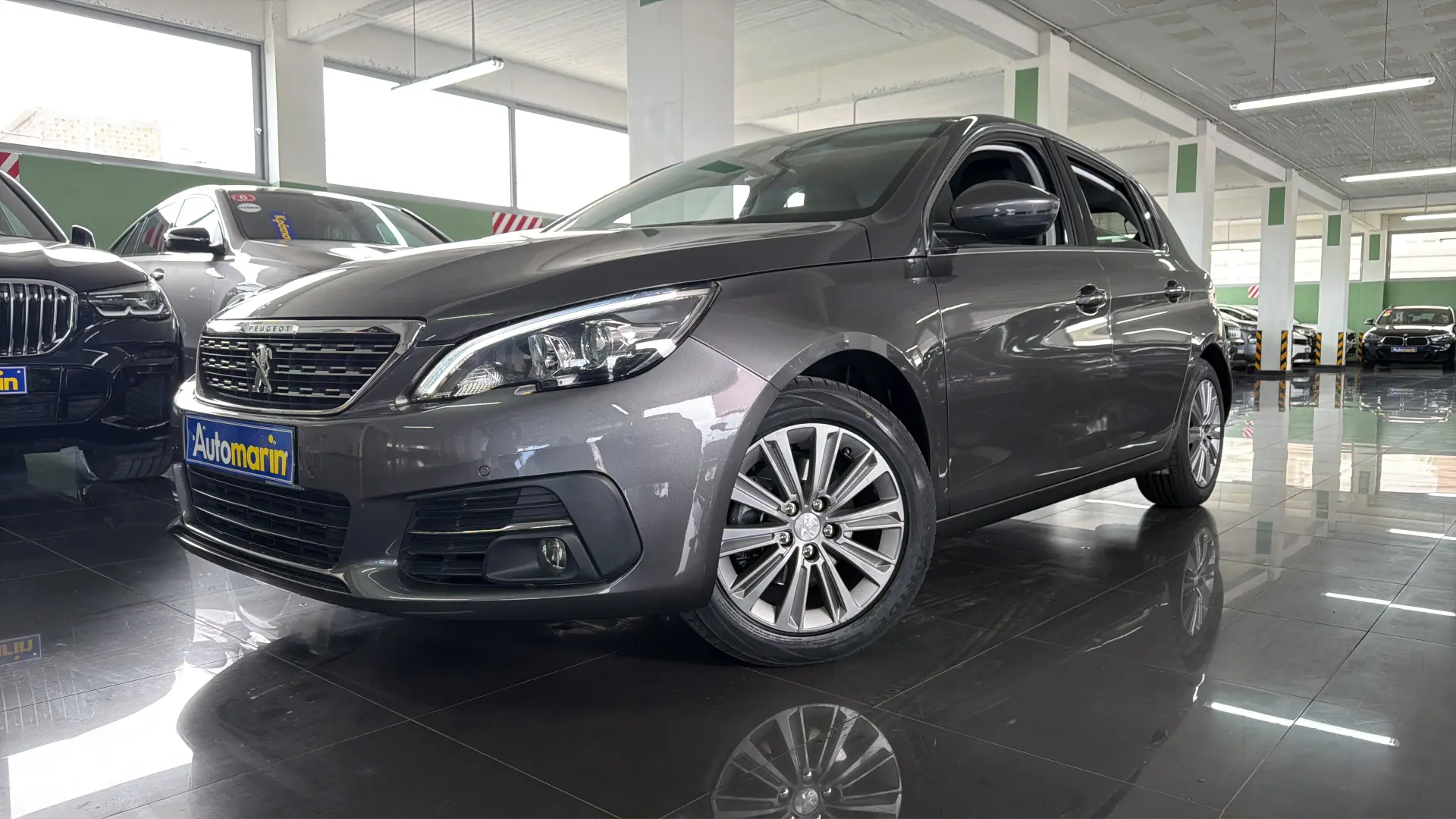 View 1 - Peugeot 308 - 2017