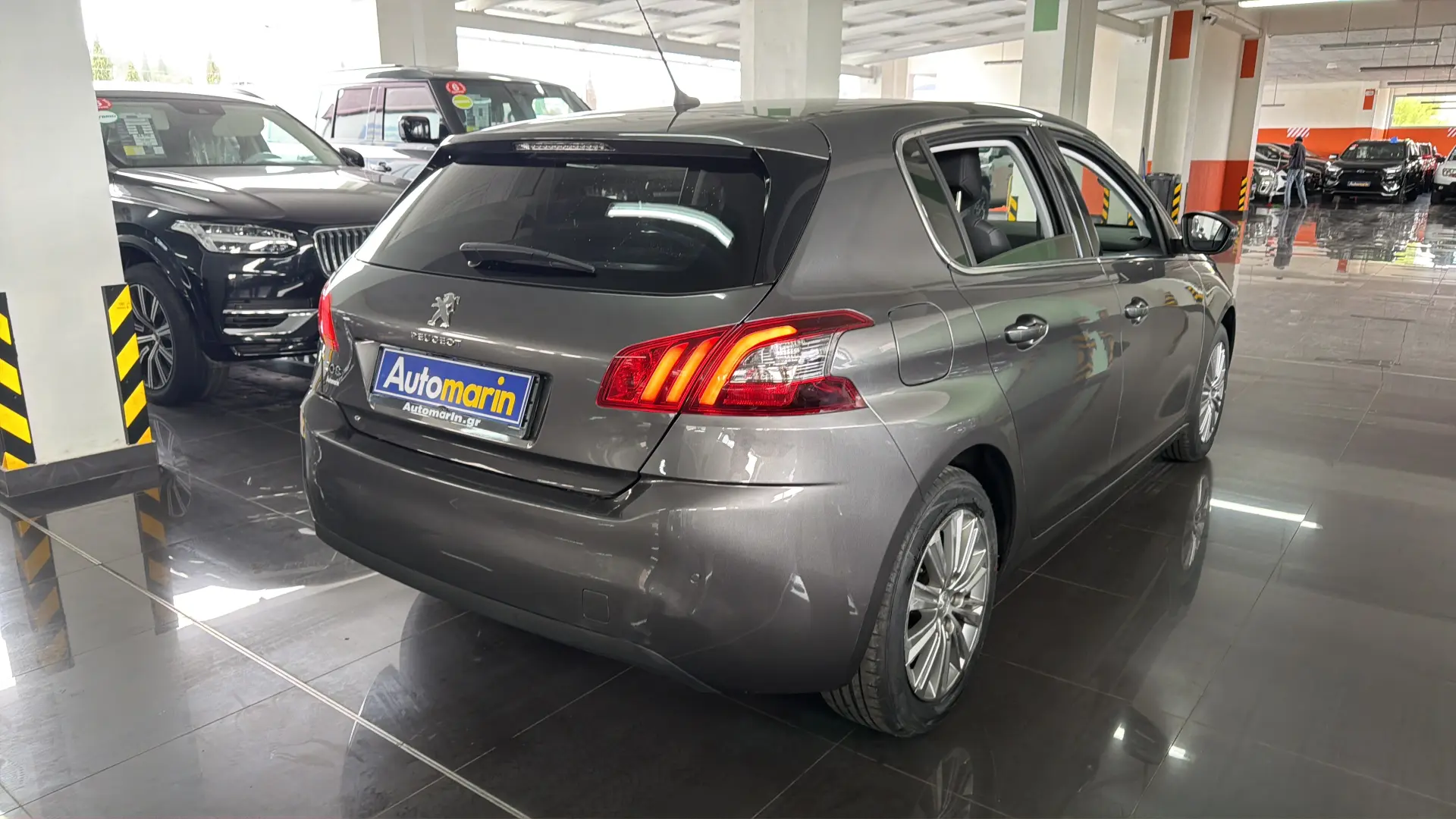 View 4 - Peugeot 308 - 2017