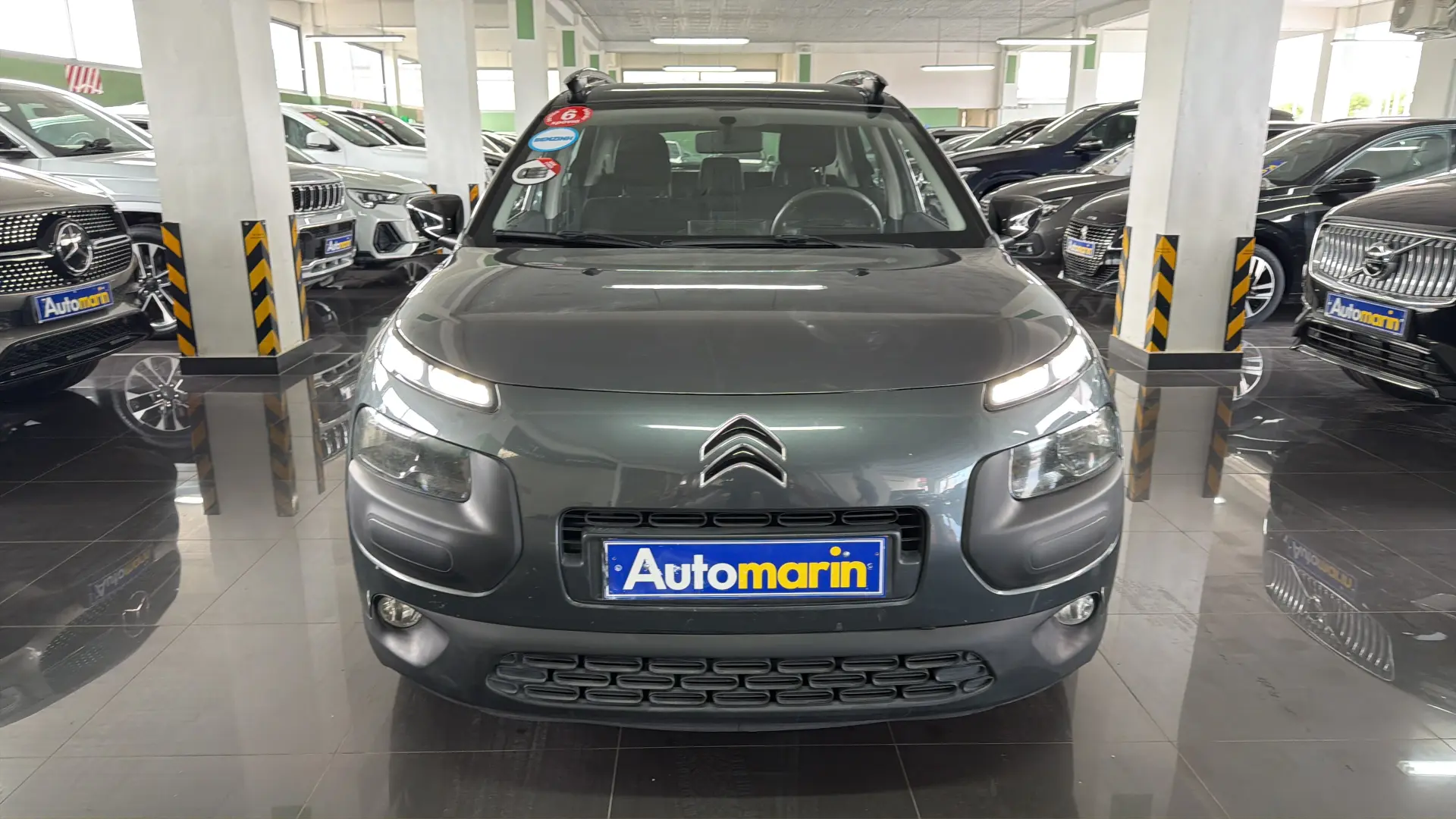 View 2 - Citroen C4 Cactus - 2017