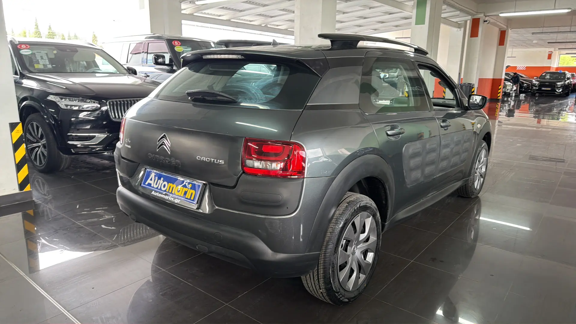 View 4 - Citroen C4 Cactus - 2017