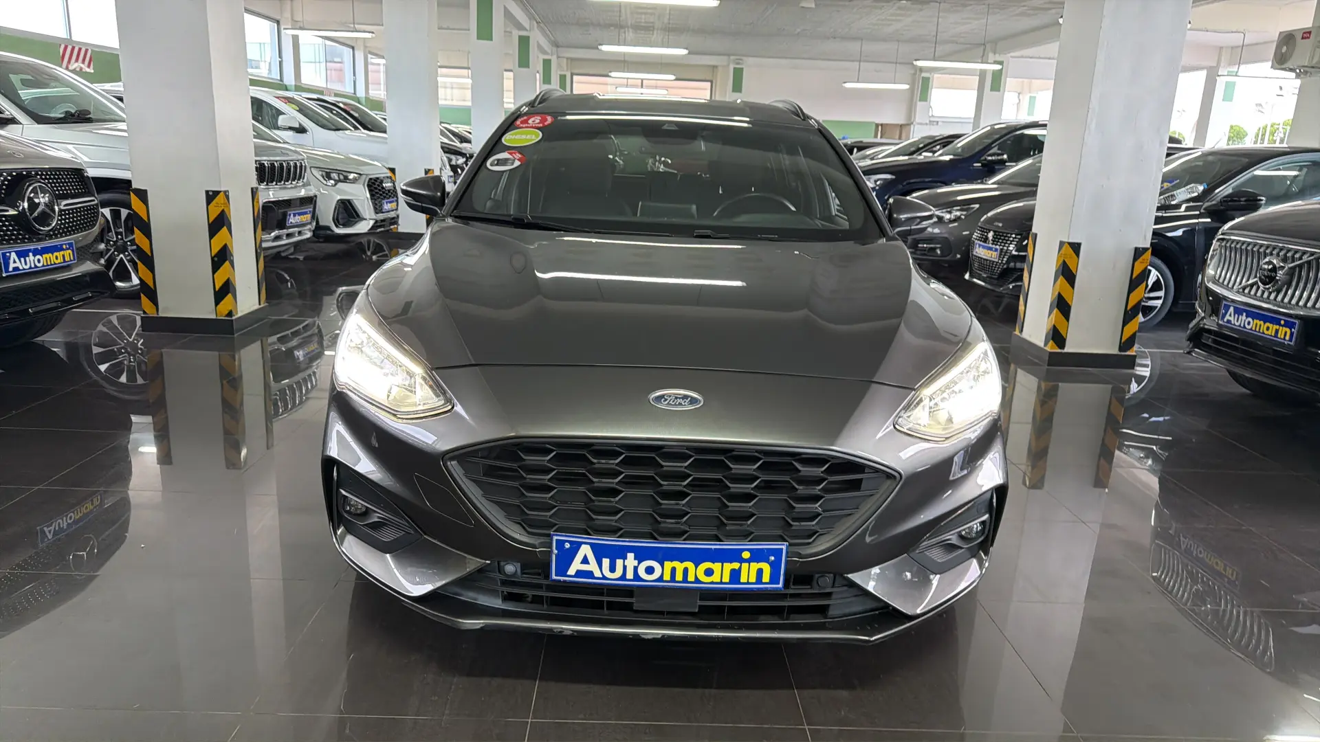 View 2 - Ford Focus - 2020