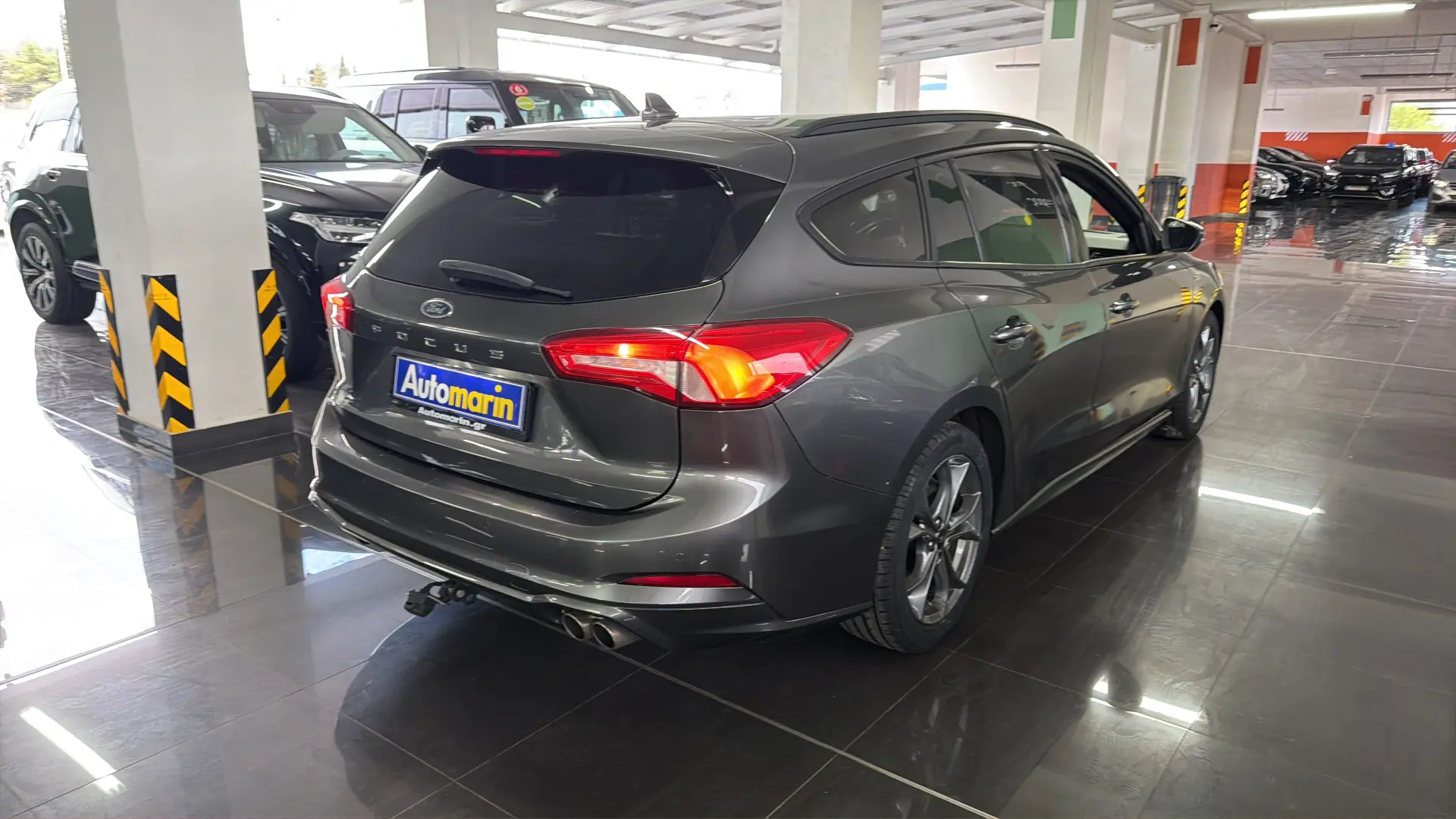 View 4 - Ford Focus - 2020