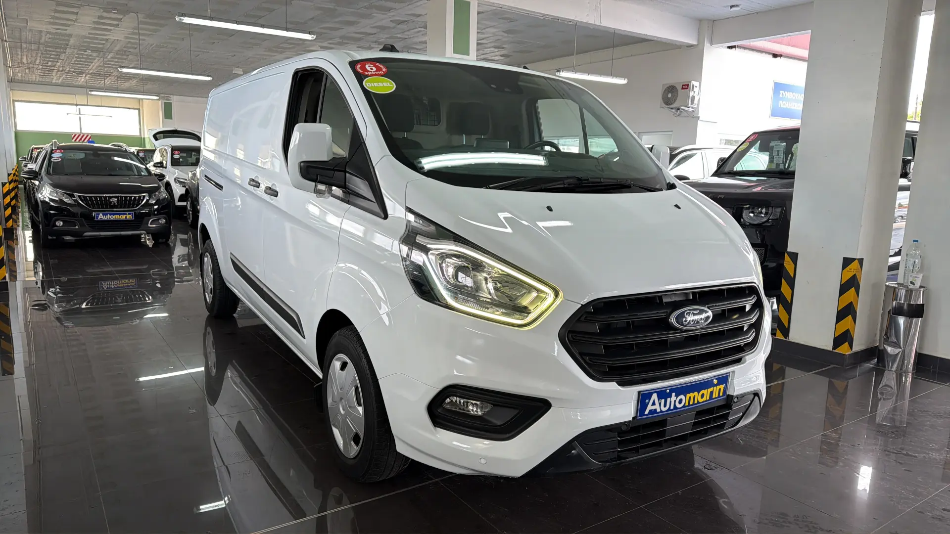 View 3 - Ford Transit - 2022