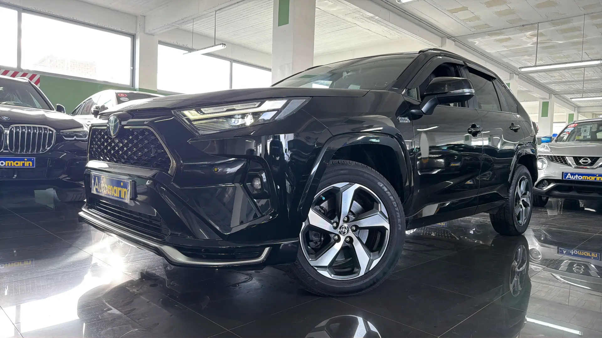 View 1 - Toyota RAV 4 - 2022