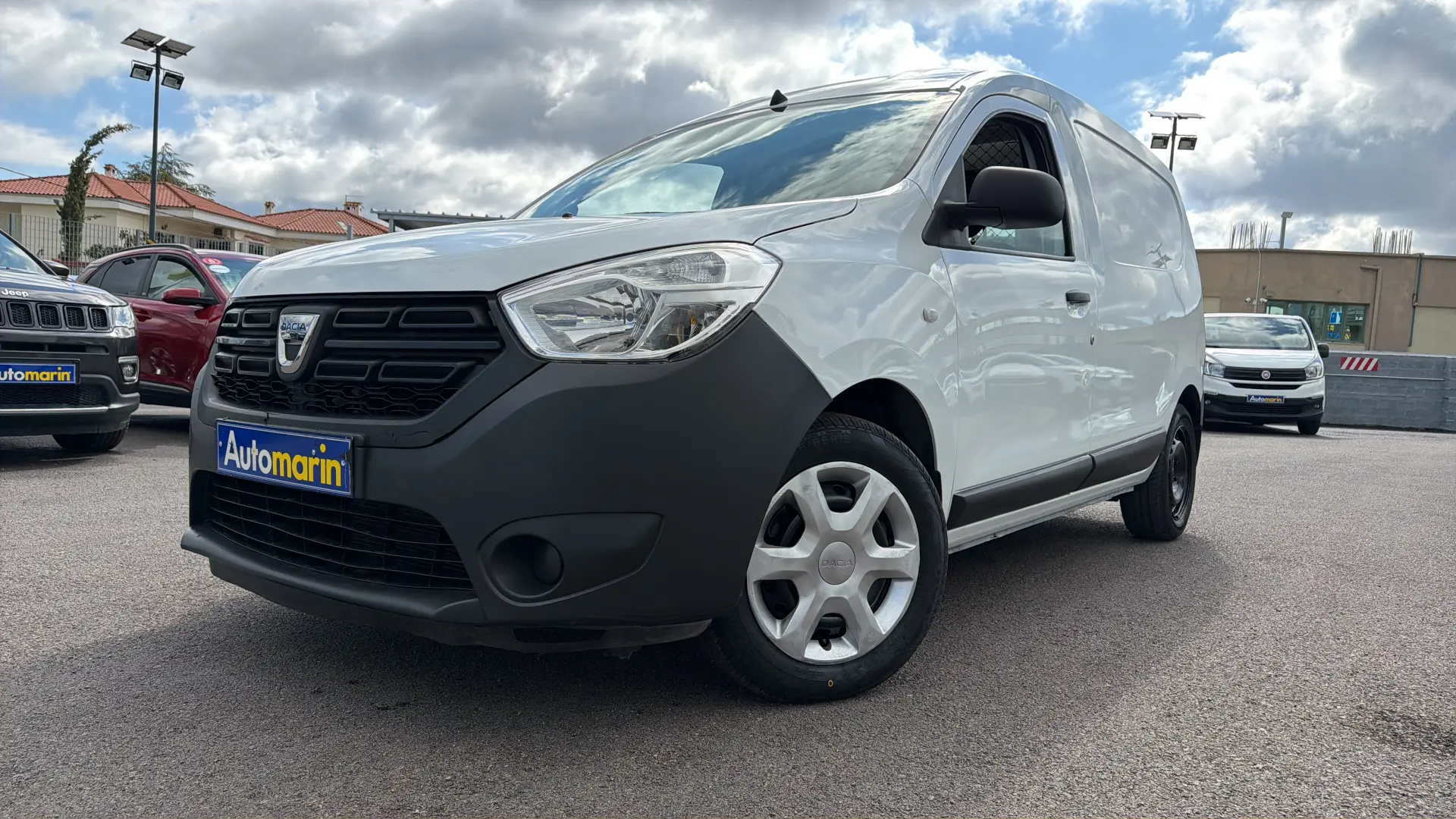 View 1 - Dacia Dokker - 2020