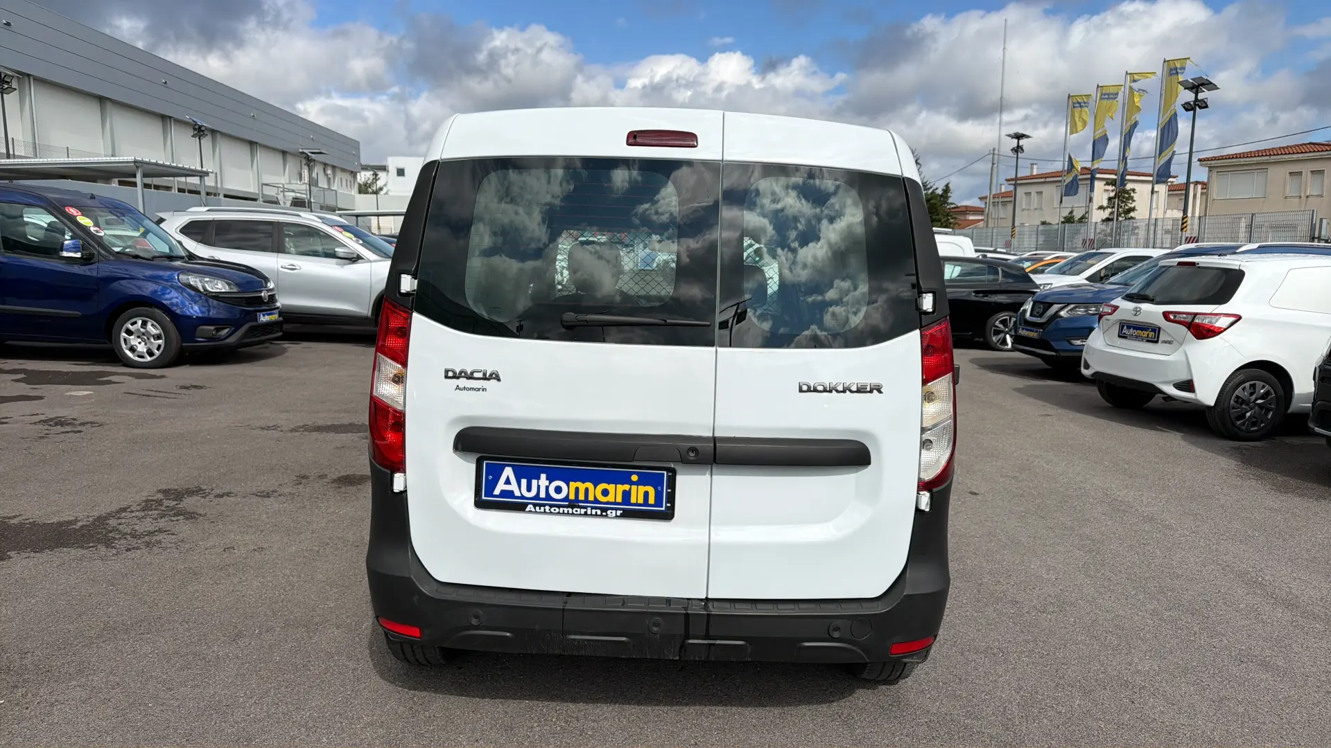 View 5 - Dacia Dokker - 2020