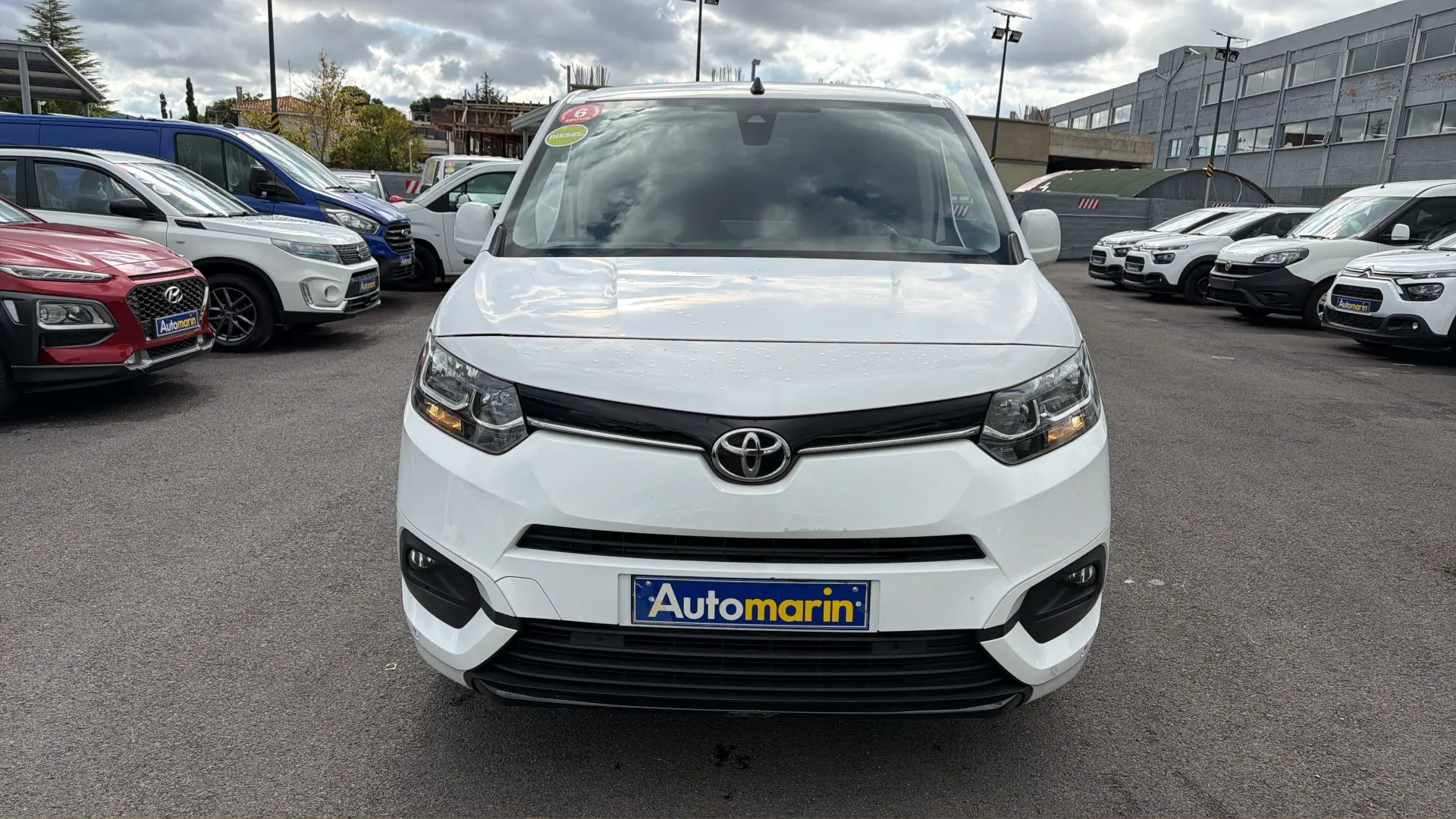 View 2 - Toyota Proace - 2020