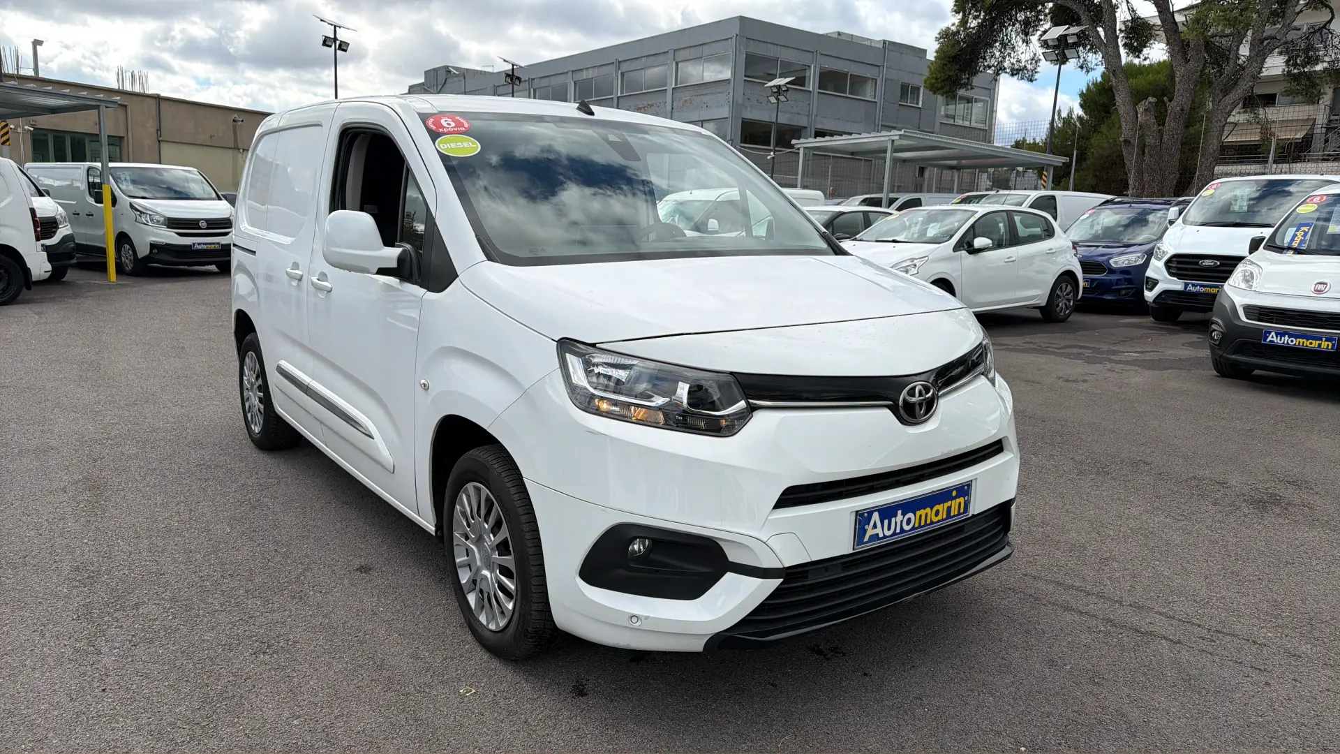 View 3 - Toyota Proace - 2020