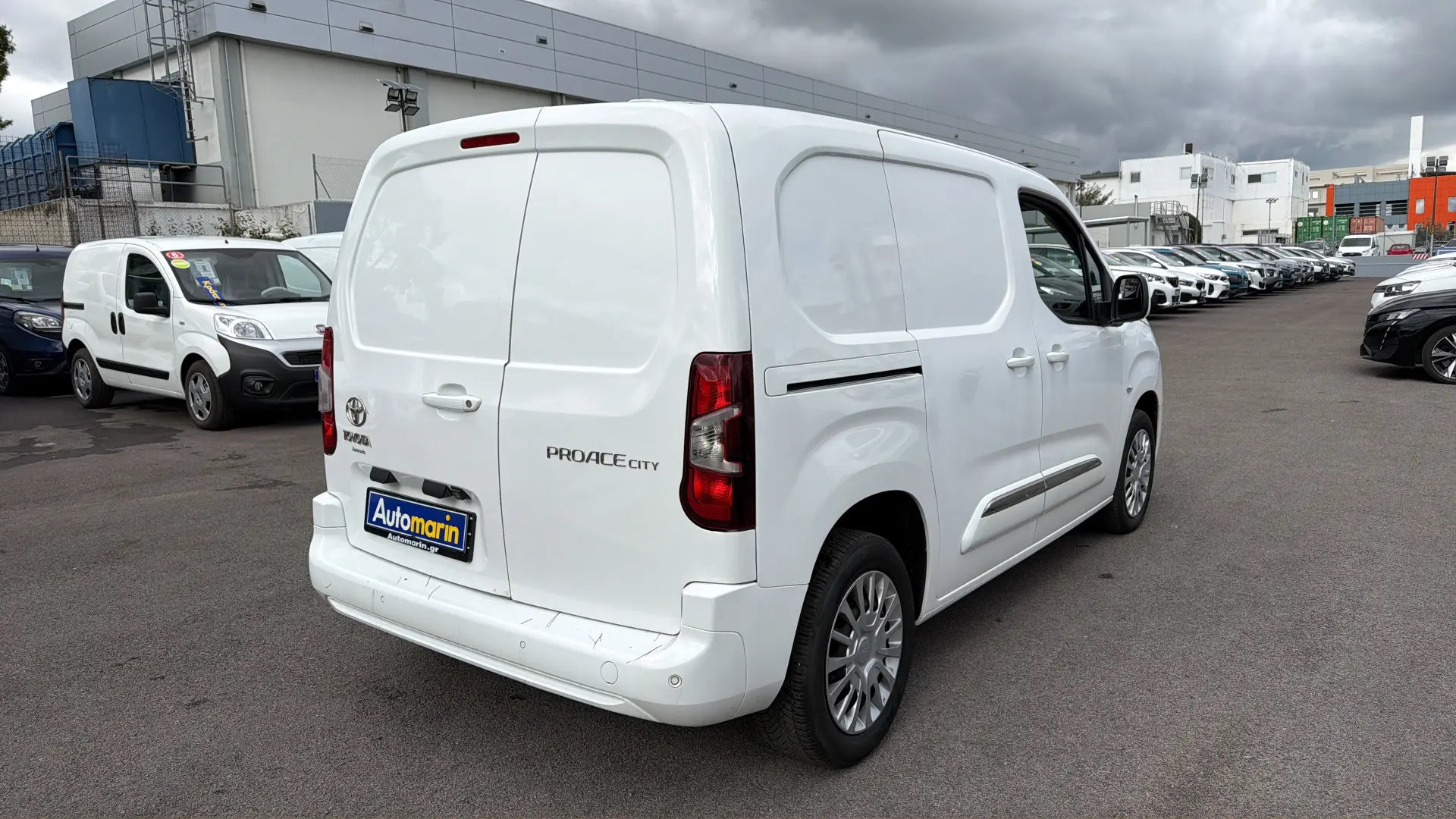 View 4 - Toyota Proace - 2020