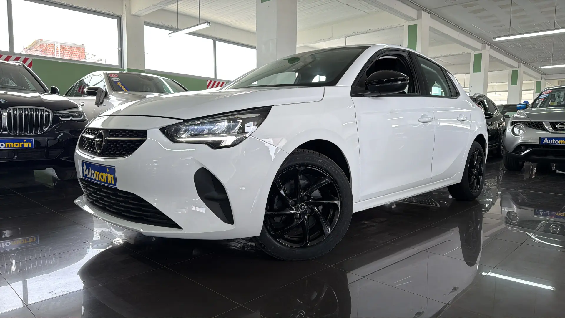 View 1 - Opel Corsa - 2022
