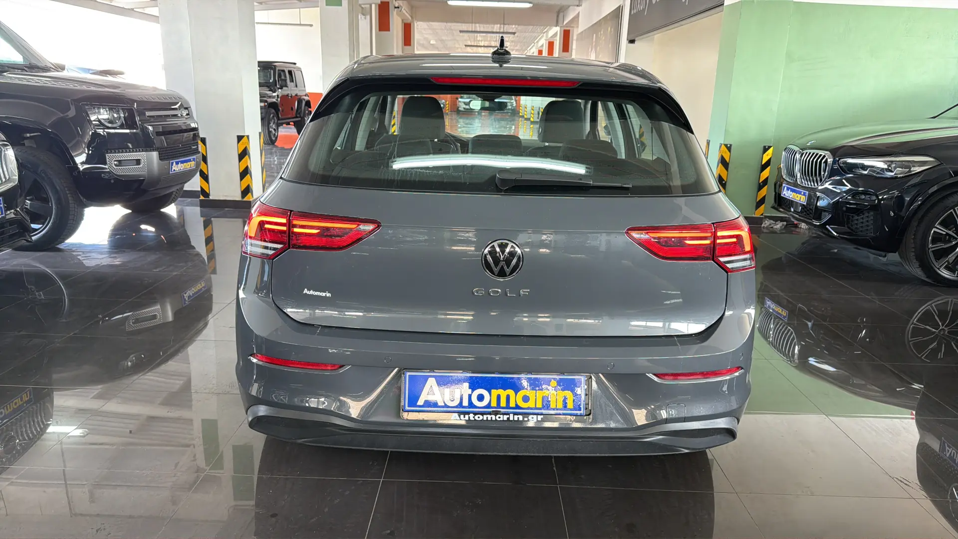 View 5 - Volkswagen Golf - 2021