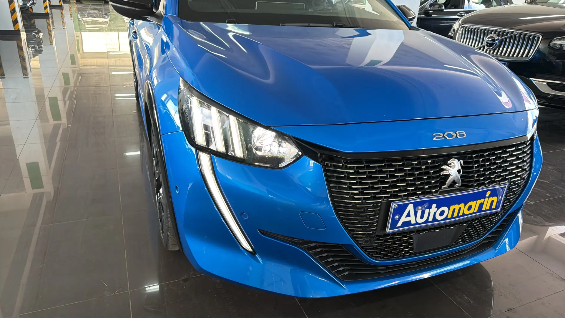 View 4 - Peugeot 208 - 2021