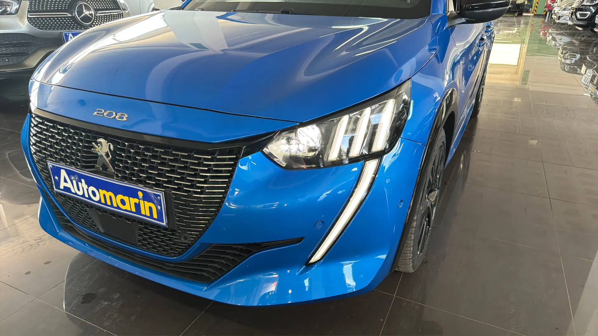 View 5 - Peugeot 208 - 2021