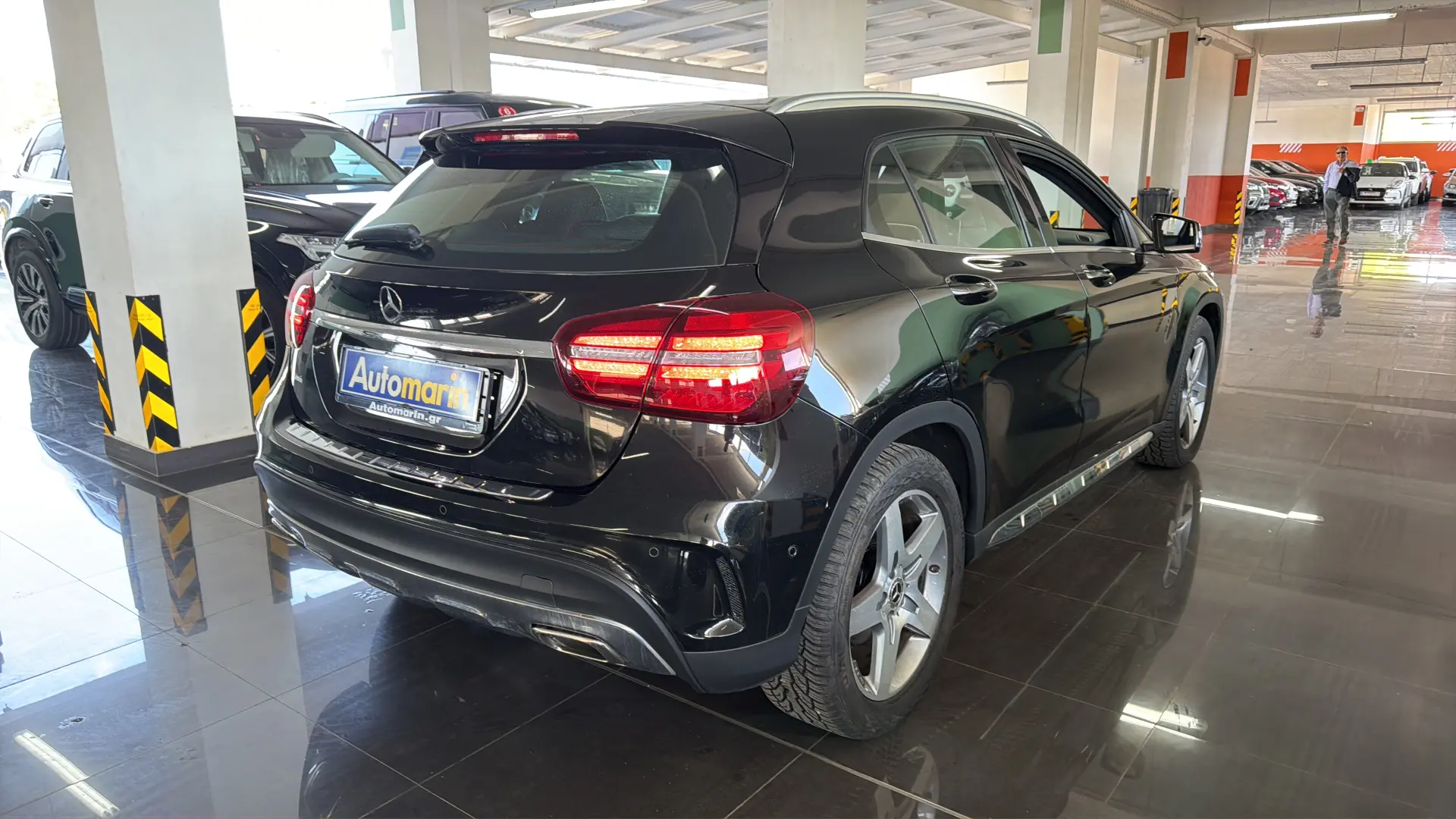 View 4 - Mercedes-Benz GLA 200 - 2019