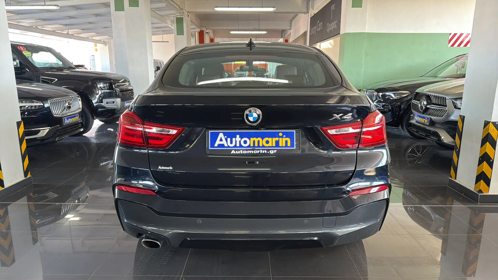 View 5 - BMW X4 - 2017