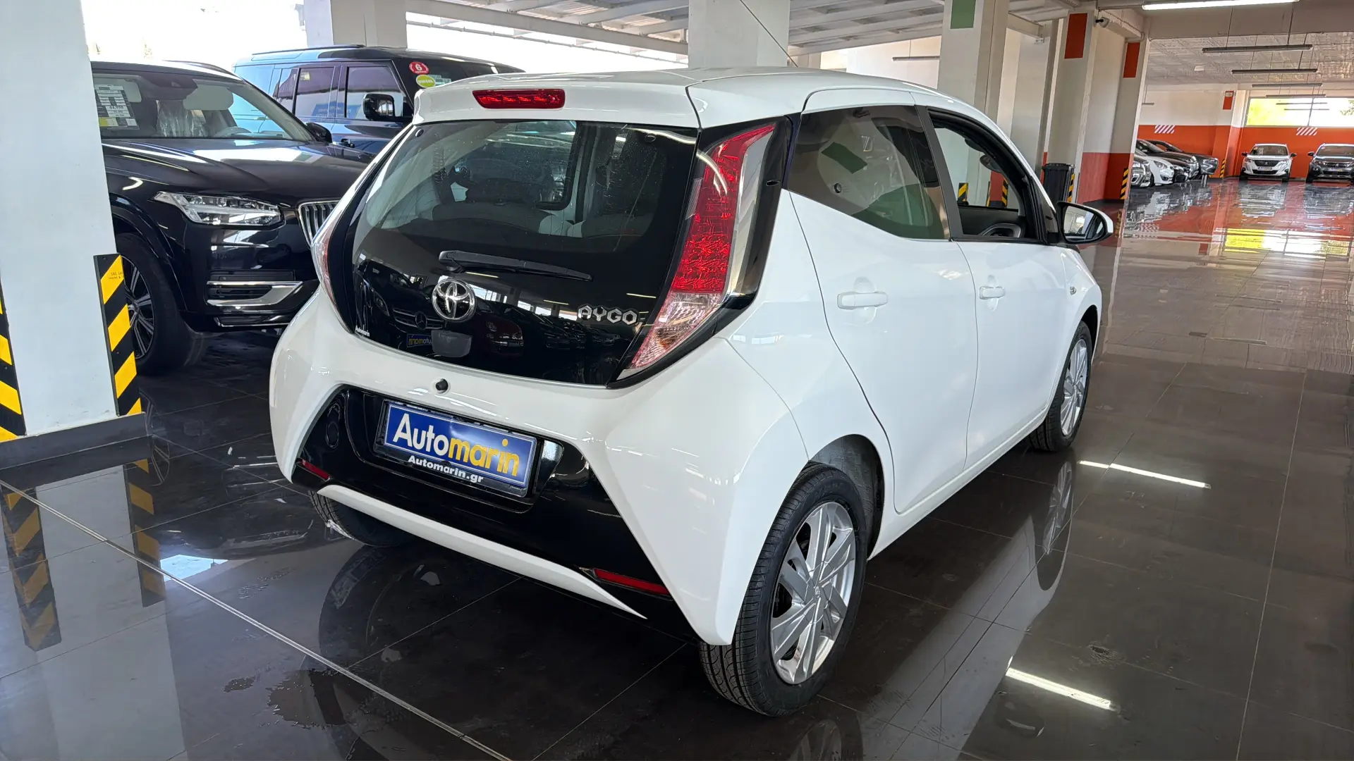 View 4 - Toyota Aygo - 2017