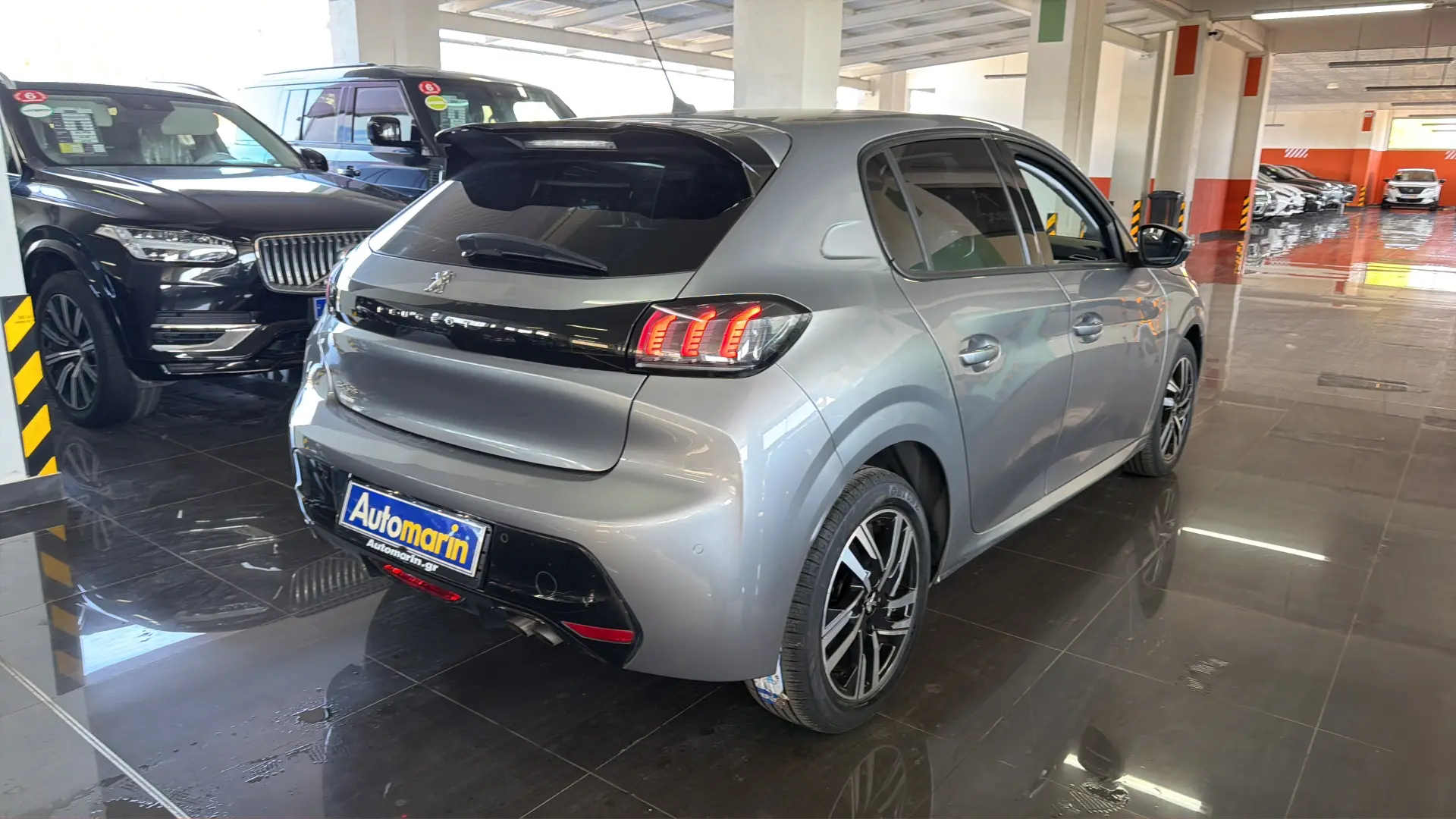 View 4 - Peugeot 208 - 2019
