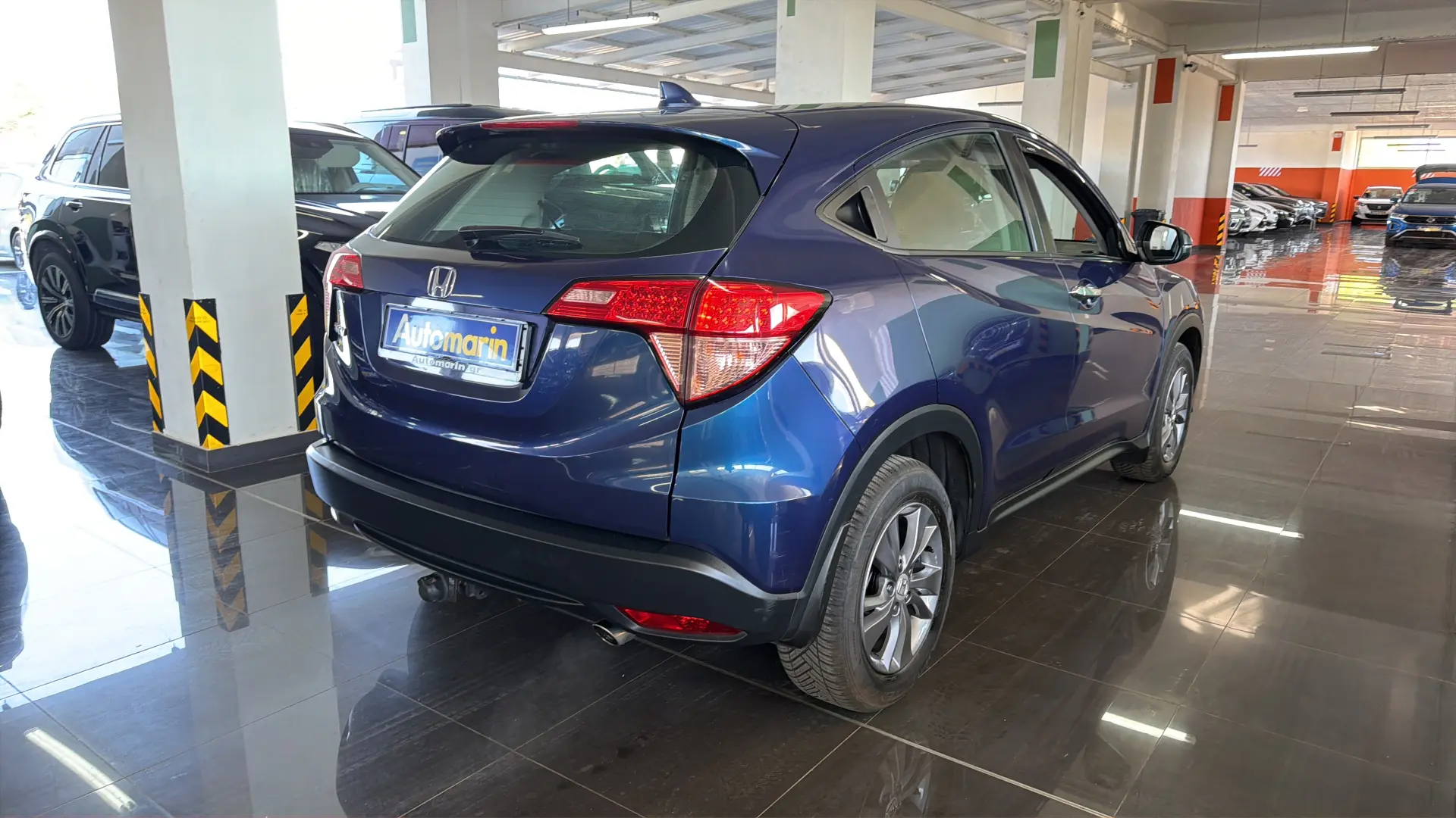 View 4 - Honda HR-V - 2016