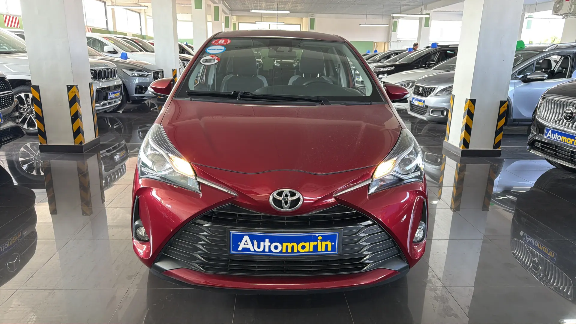 View 2 - Toyota Yaris - 2020