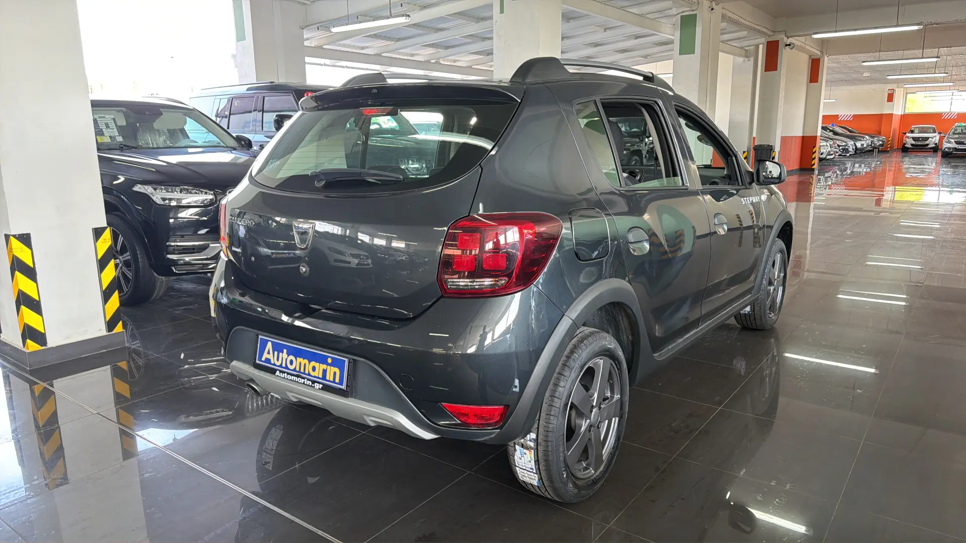 View 4 - Dacia Sandero - 2019