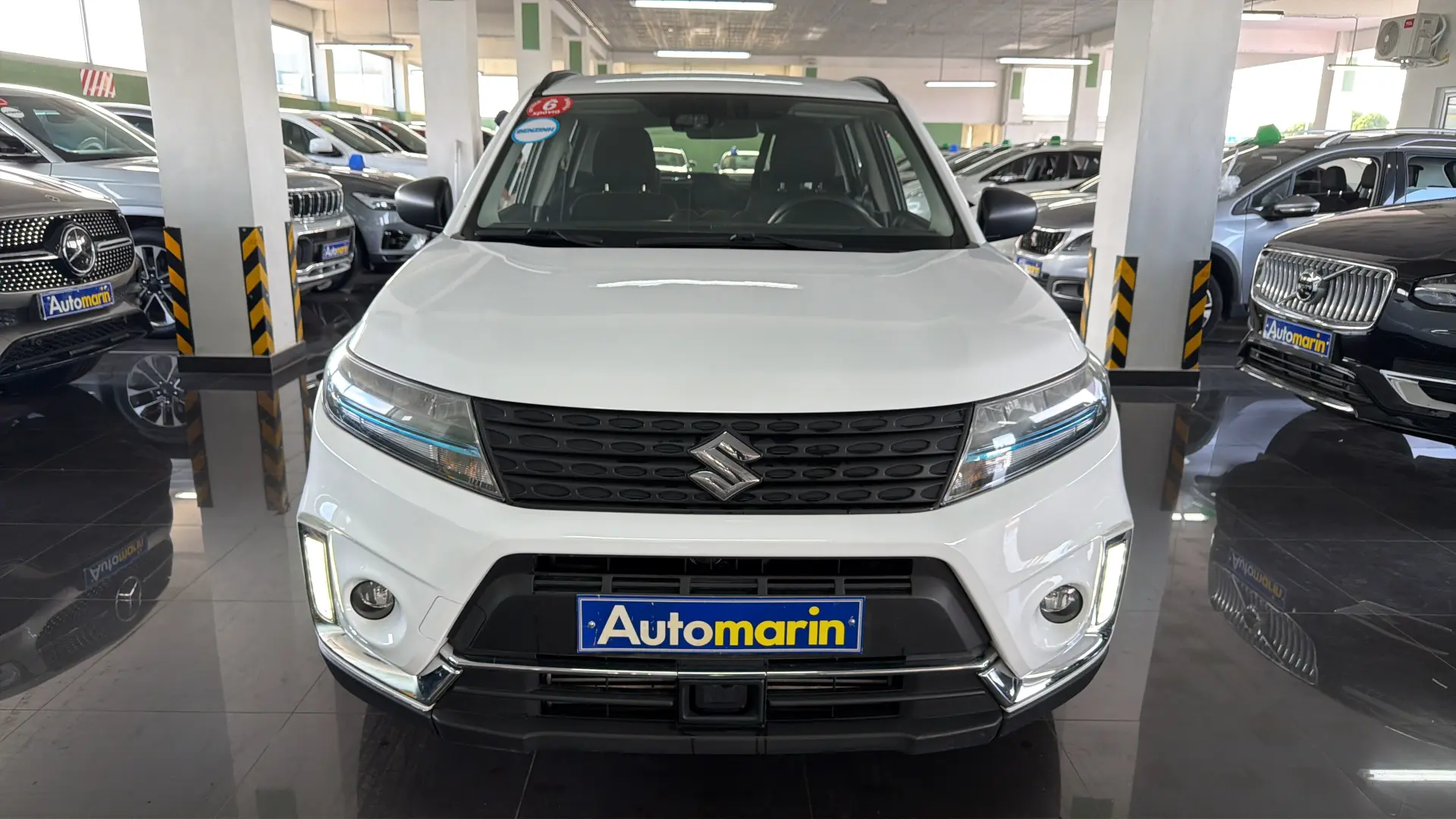 View 2 - Suzuki Vitara - 2023