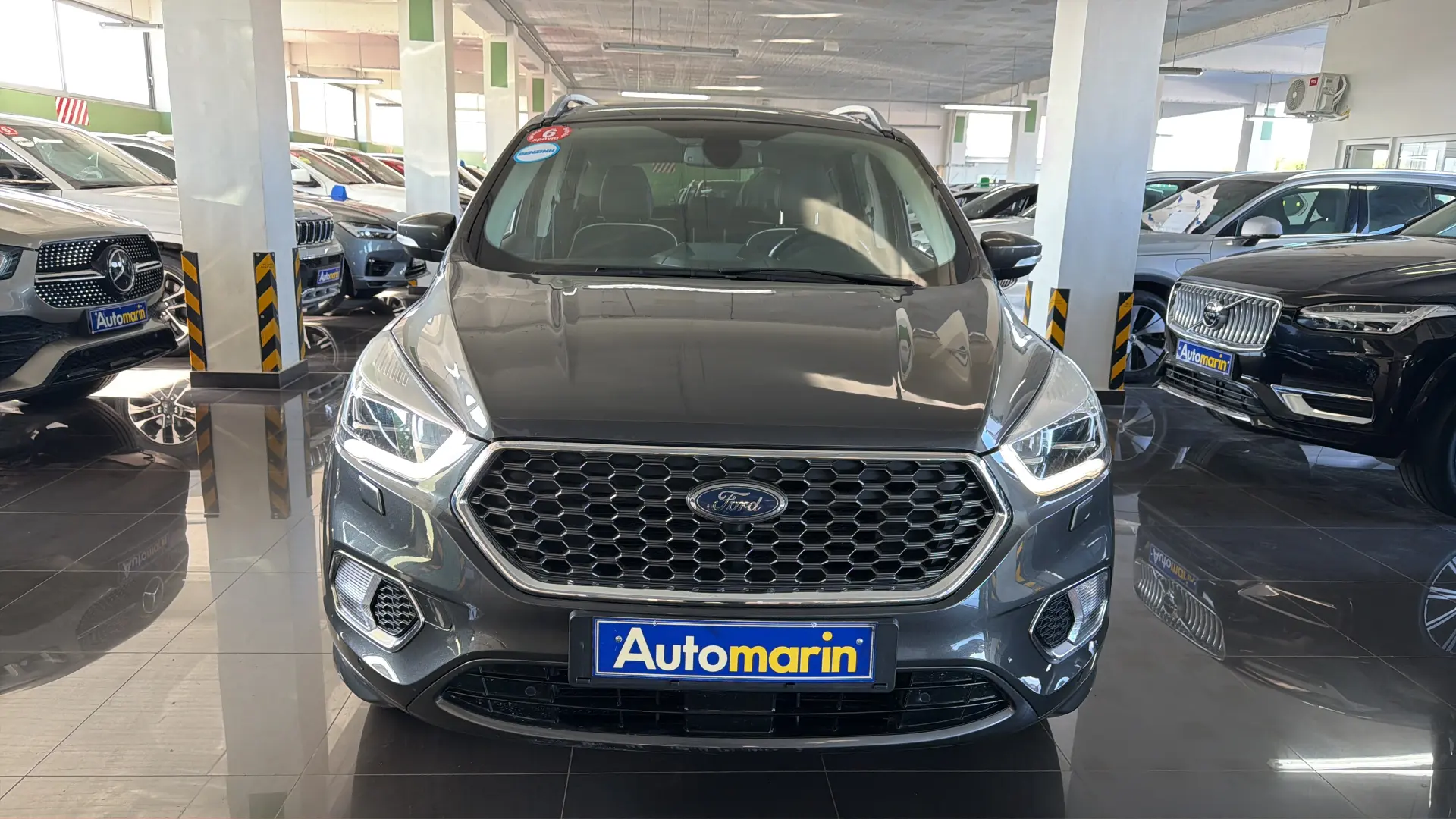 View 2 - Ford Kuga - 2019