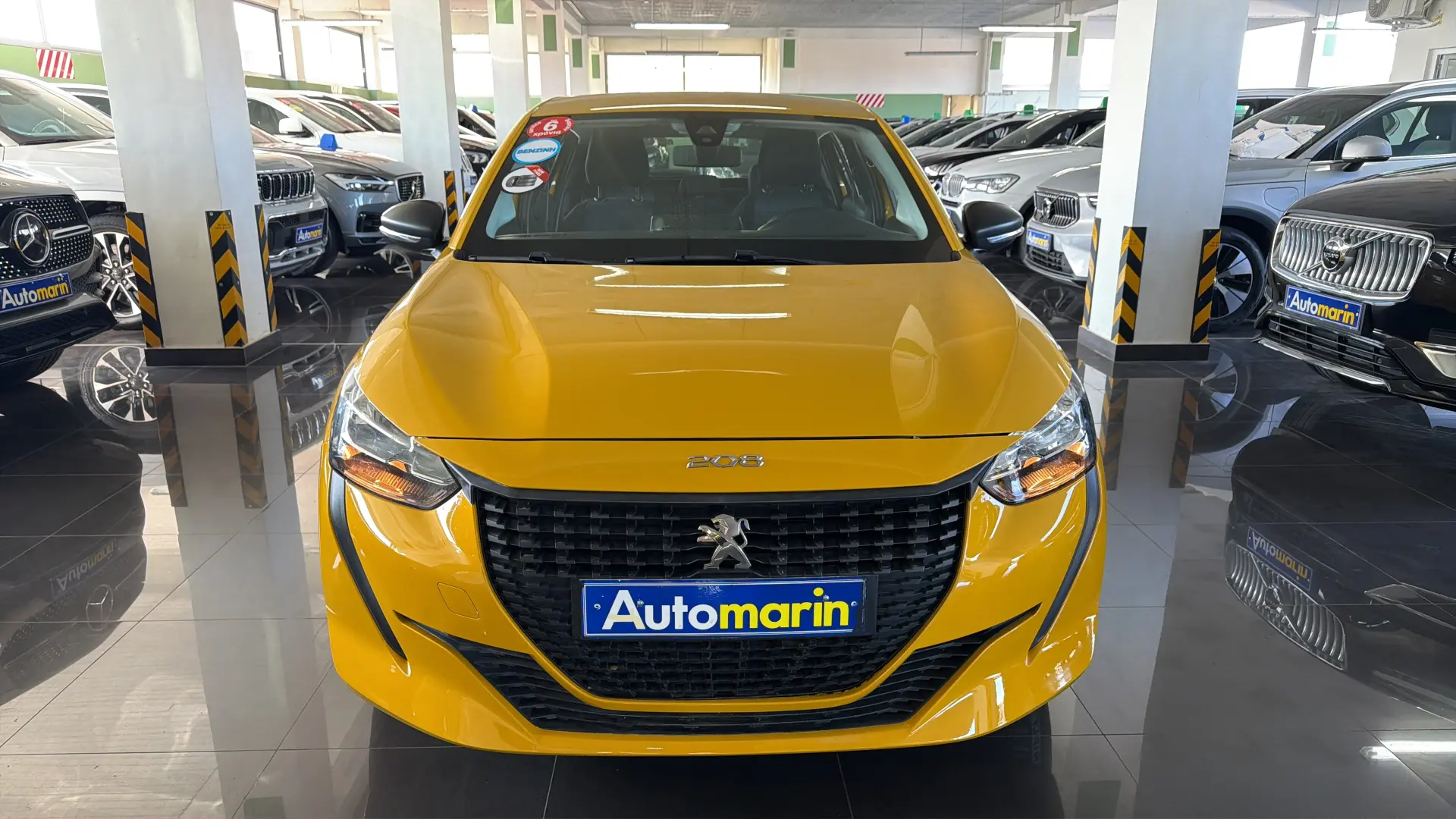 View 2 - Peugeot 208 - 2020