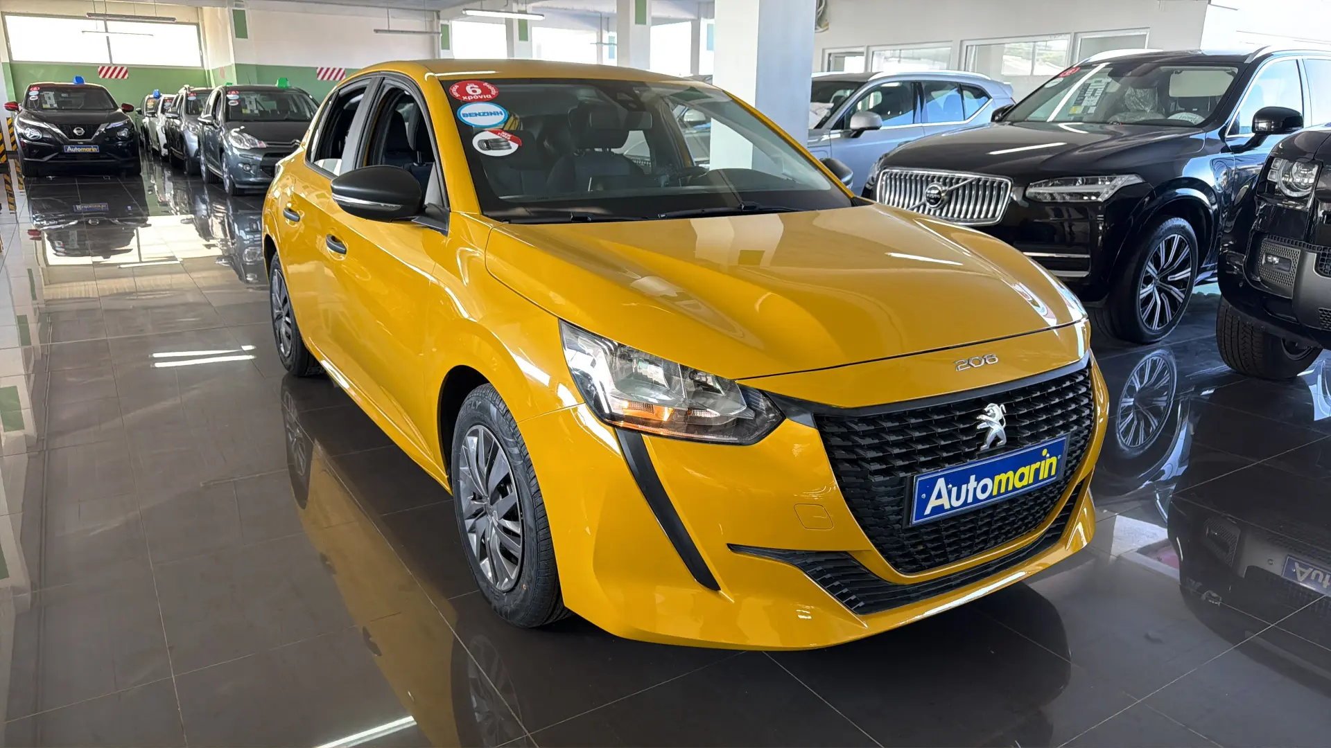 View 3 - Peugeot 208 - 2020