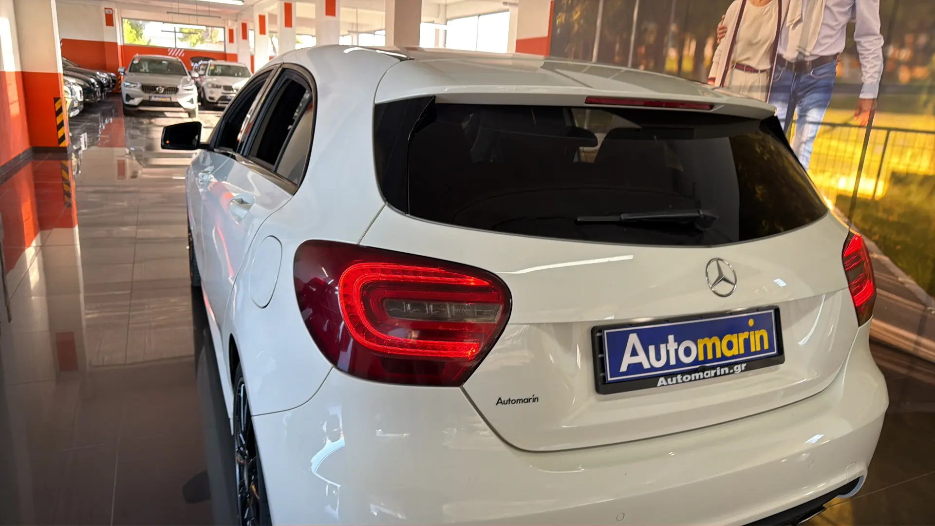 View 5 - Mercedes-Benz A 180 - 2014