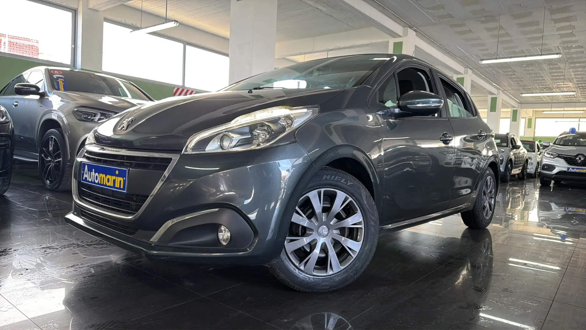 View 1 - Peugeot 208 - 2016