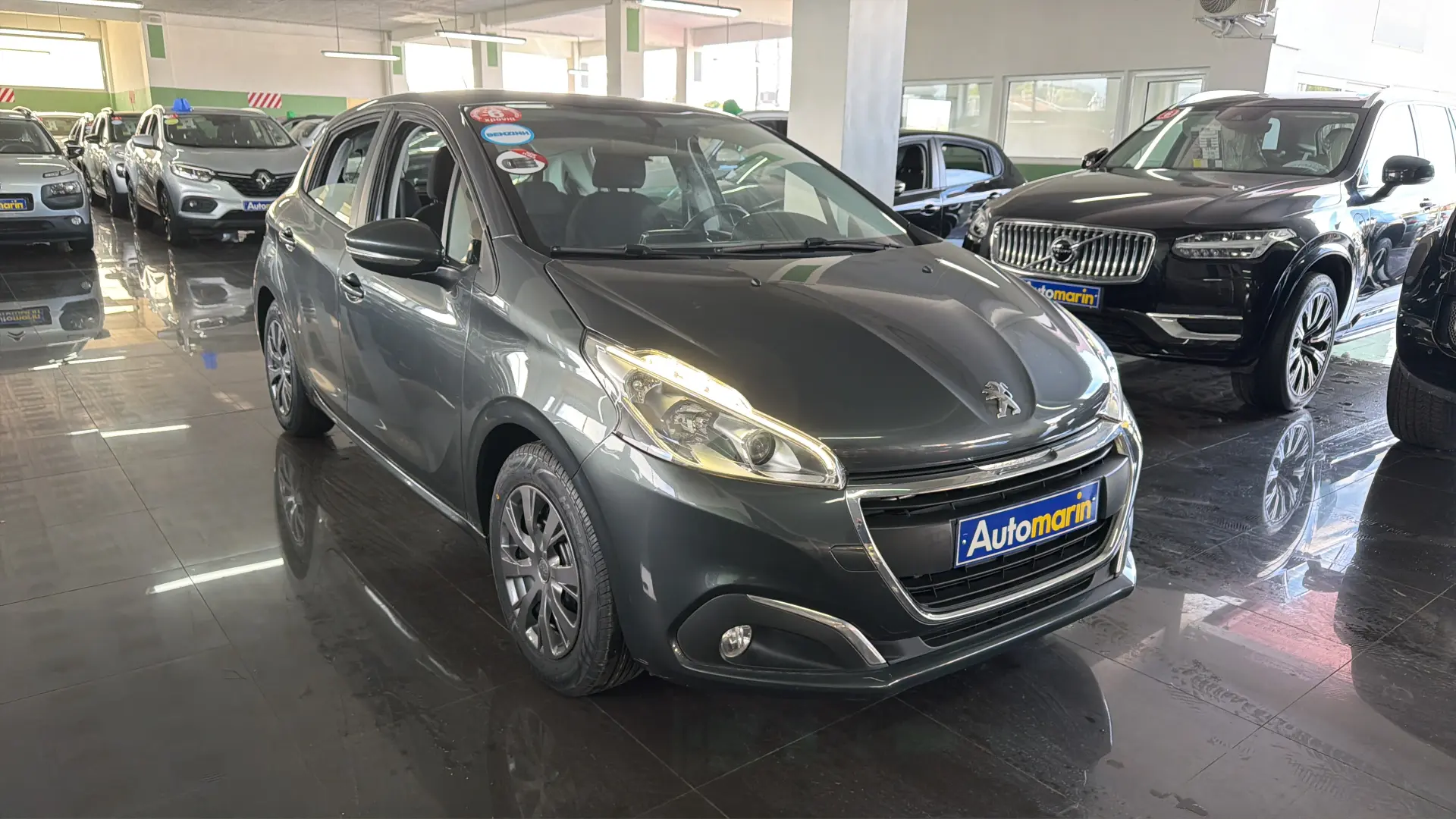View 3 - Peugeot 208 - 2016