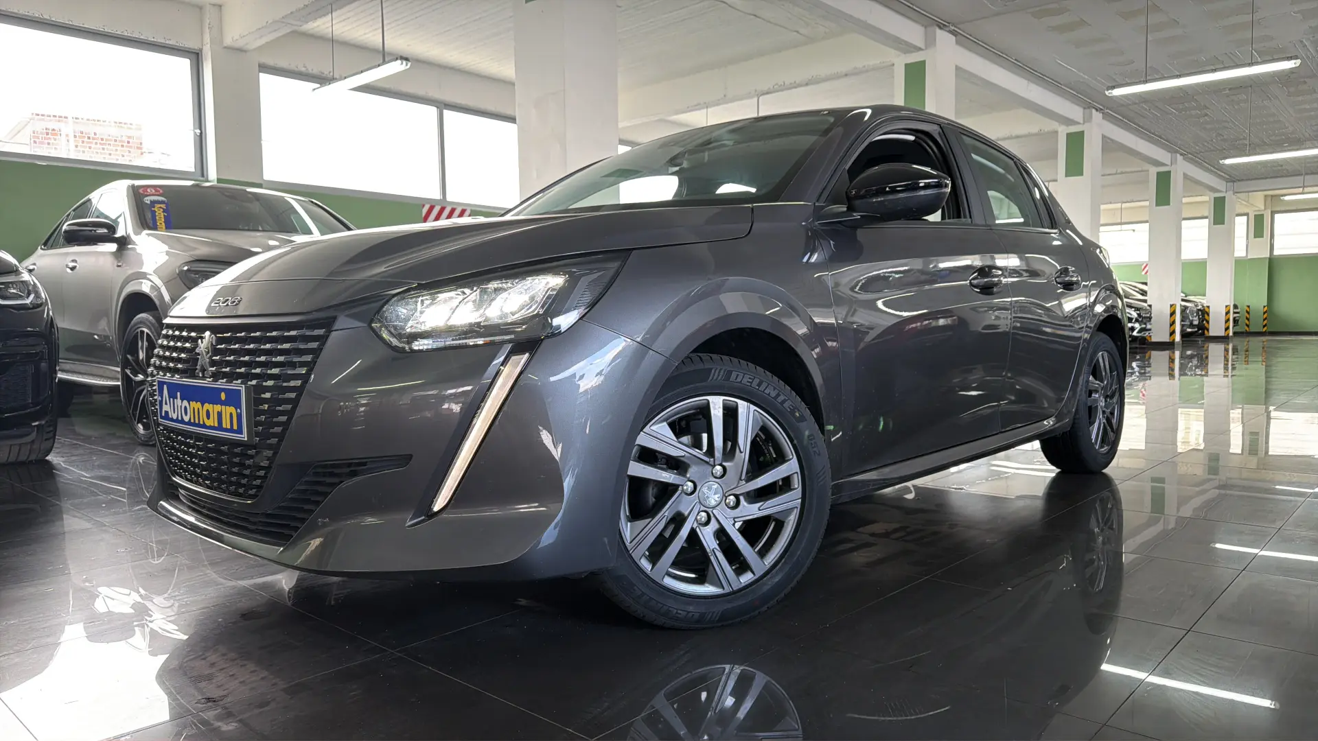 View 1 - Peugeot 208 - 2022