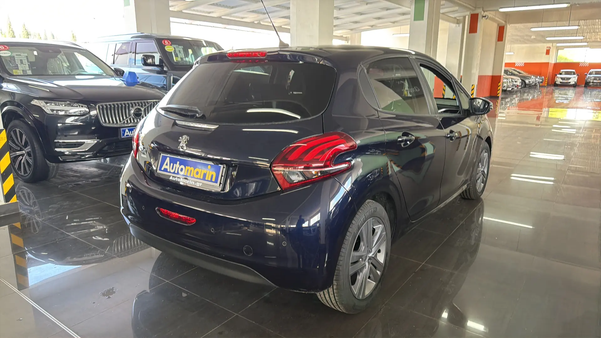 View 4 - Peugeot 208 - 2019