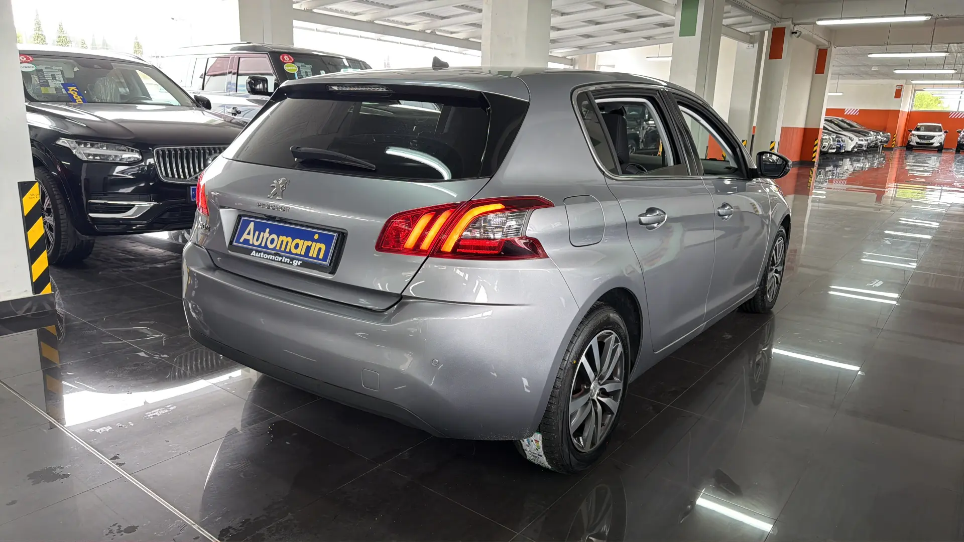 View 4 - Peugeot 308 - 2018